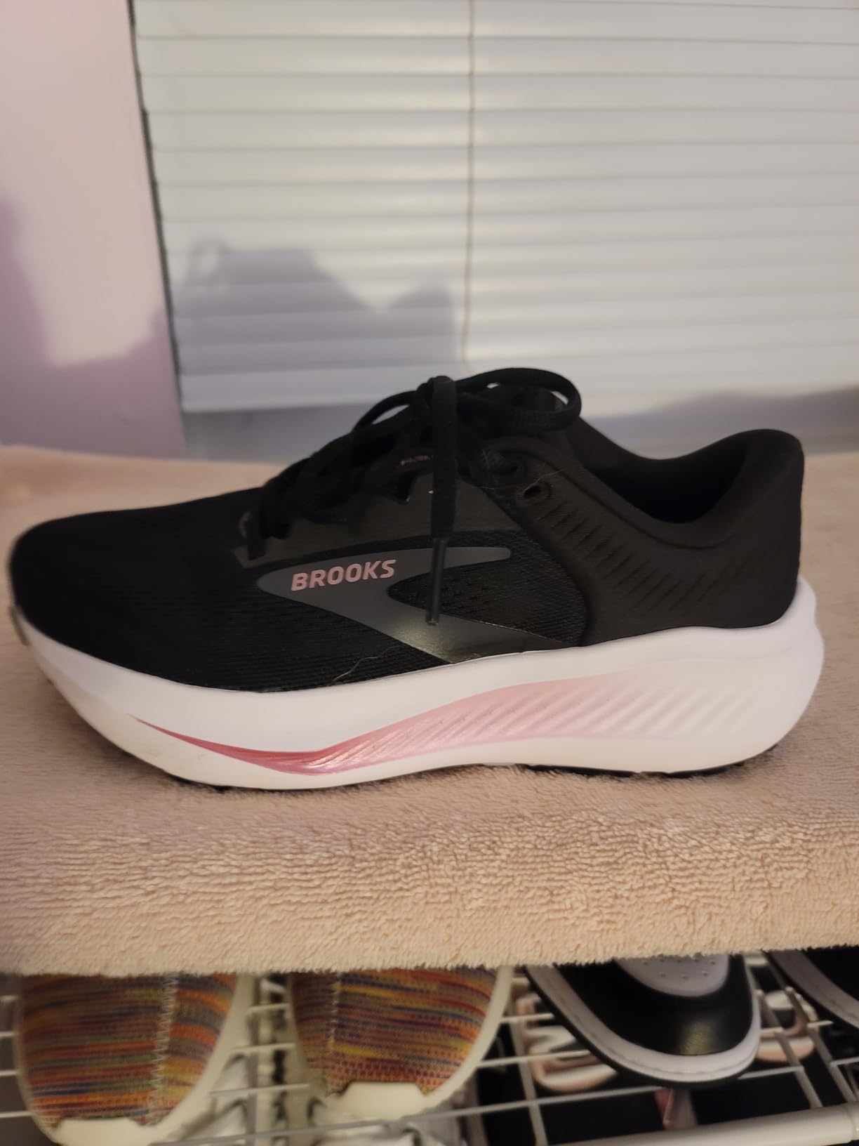 Women's Anthem 8 Neutral Running Shoe customer photo 1