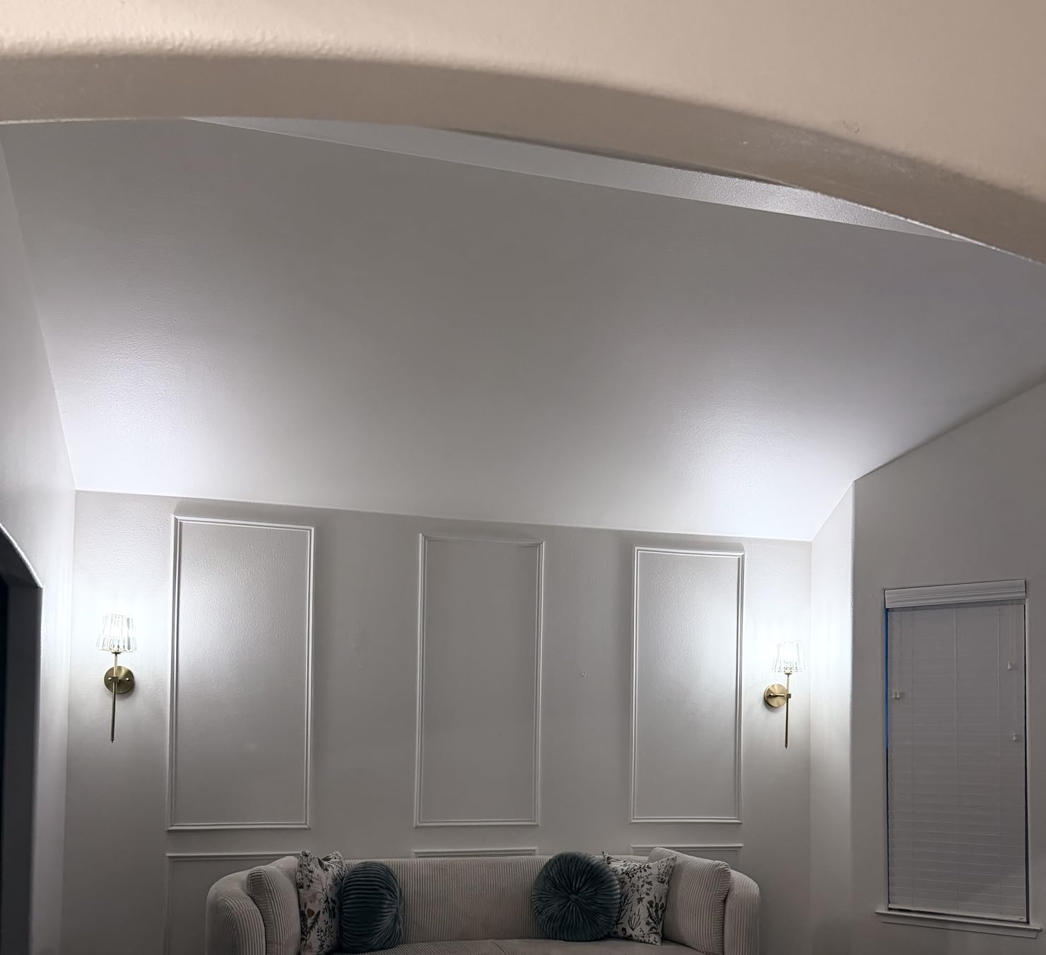 Crystal Battery Operated Wall Sconces Set of 2, Gold Rechargeable Wireless Wall Sconce Lights with Crystal Lampshade, 12 RGB and 3CCT Dimmable Wall Lamps with Remote for Bedroom Living Room Hallway customer photo 1