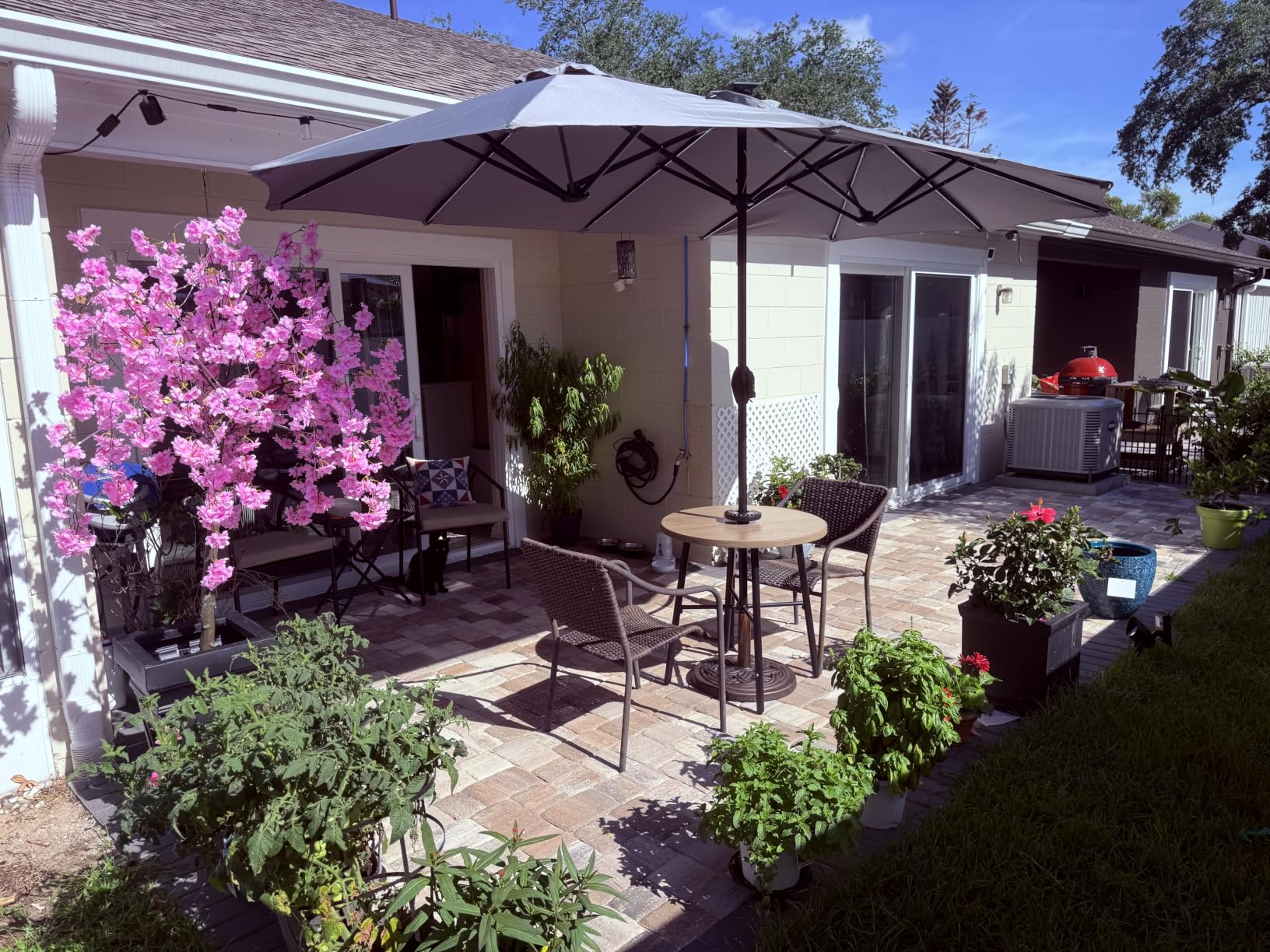 SUPERJARE 13ft Outdoor Patio Umbrella with Solar Lights, Double-sided Deck Pool Umbrella with 1.5 Inch Pole, Fade Resistant Canopy, 12 Sturdy Ribs, for Porch, Market, Backyard, Beige (No Base) customer photo 2