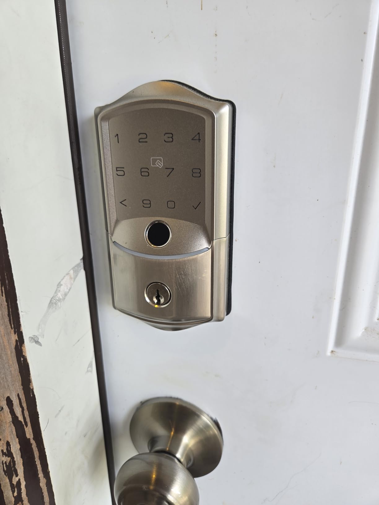 Veise VE027 Built-in Wi-Fi Smart Lock, Fingerprint Keyless Entry Front Door Lock, App Remote and Voice Control, No Hub Needed, Touchscreen Keypad Deadbolt, IP65 Waterproof, BHMA Grade 3, Matte Black customer photo 2