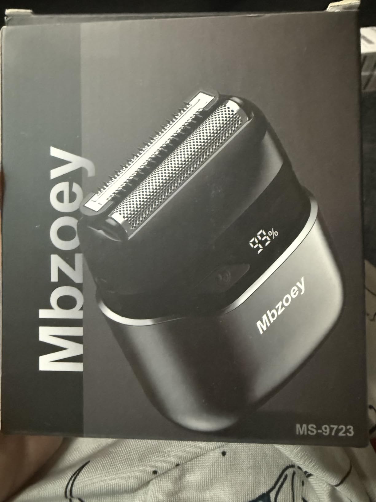 Mbzoey Electric Foil Shavers for Men: IPX7 Waterproof - Magnetic Cover | Mini Razor for Travel - Face Shaver with LED Display & USB-C Fast Charge - Micro-Comb Technology & Precision Blades customer photo 1