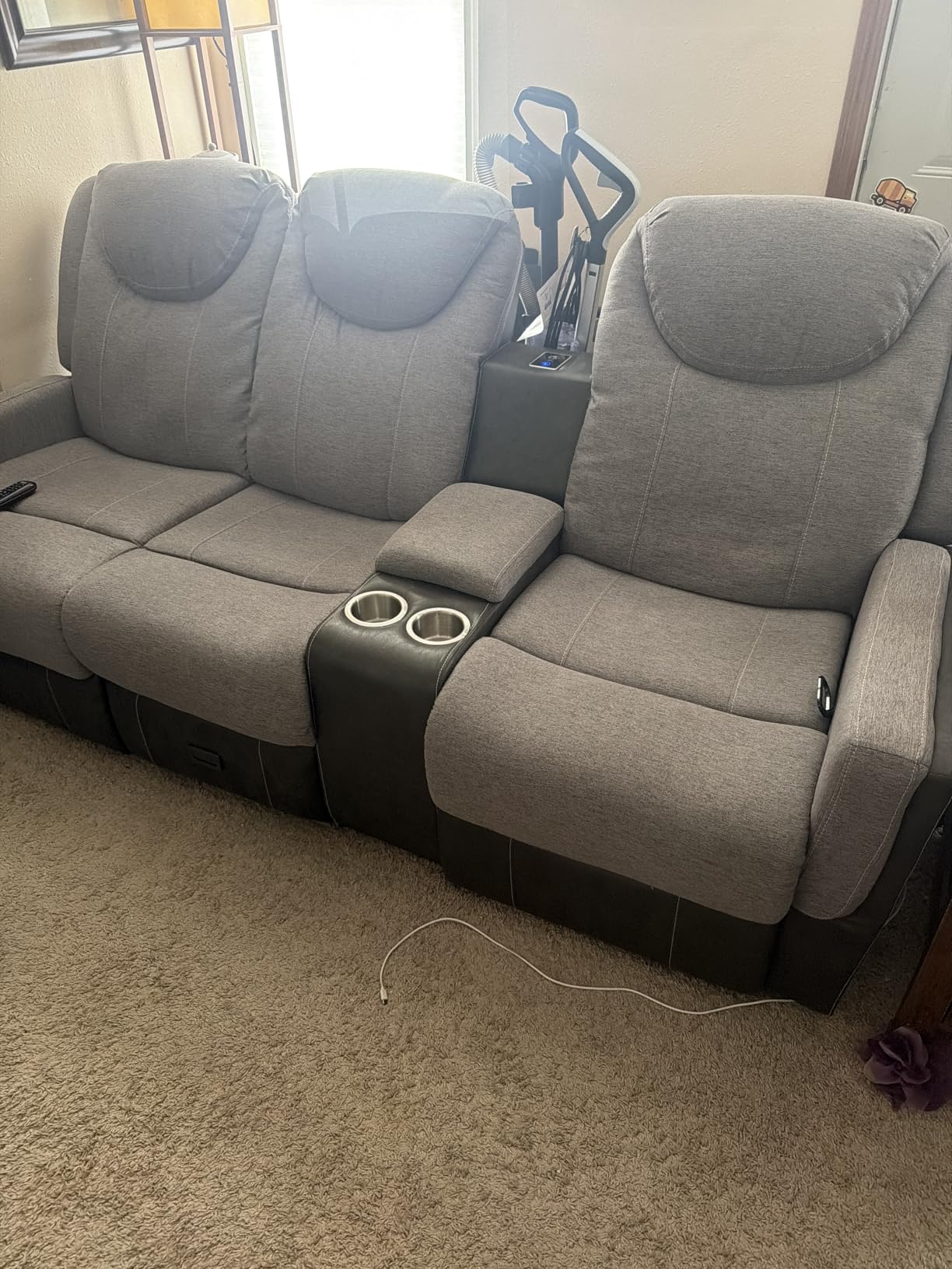 Dresegmt Manual Recliner Sectional Sofa for Living Room, Corner Couch with Flip Middle Backrest, USB Ports & Cup Holders, Grey Linen & Chocolate Leather, 5 Seater Sectional Couch customer photo 2