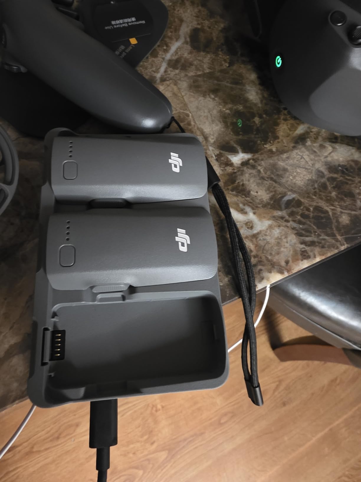 DJI Neo 2 Motion Fly More Combo With RC Motion 3 & Goggles N3, Stable Transmission With Digital Transceiver, 4K Drone for Beginners, FPV Flying, 3 Batteries customer photo 1