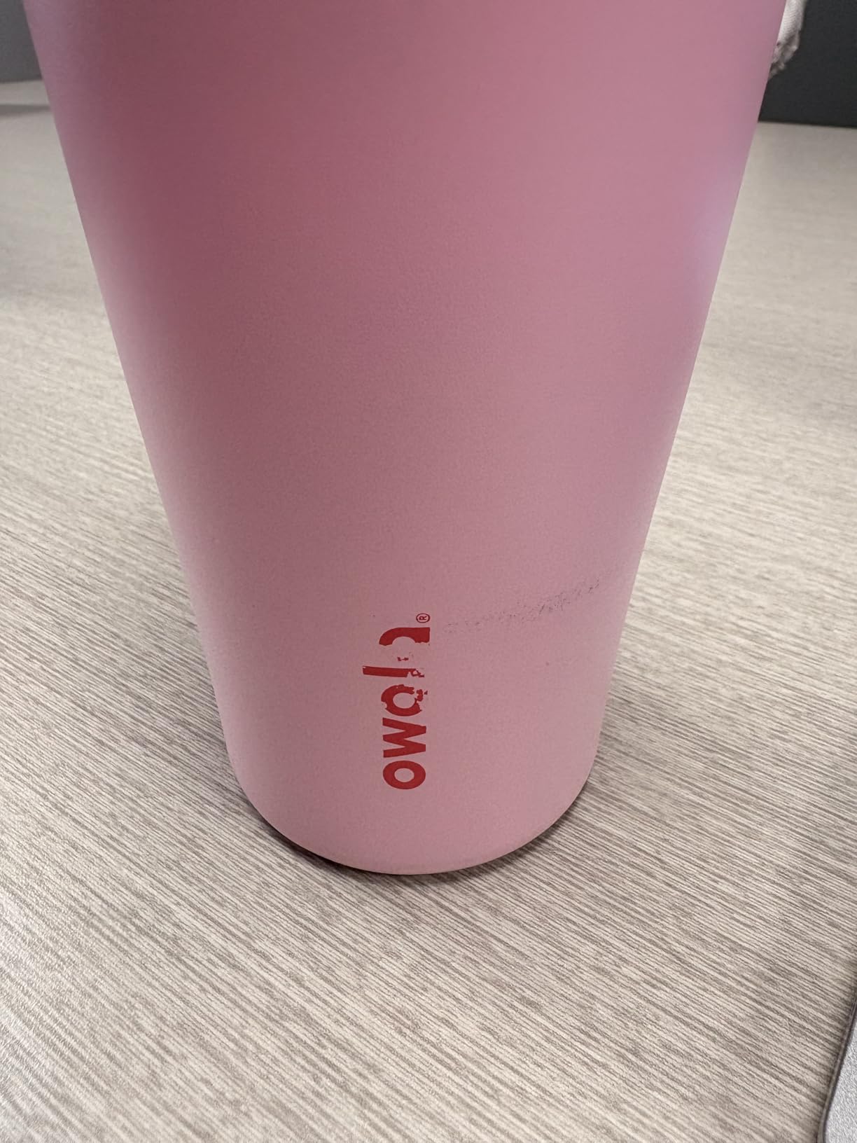 Owala FreeSip Tumbler Insulated Stainless Steel Water Bottle with Built-in Straw and Side Handle, For Travel, Work, School, and Sports, 40oz, BPA Free, Leak Proof, Angel Food Cake customer photo 2