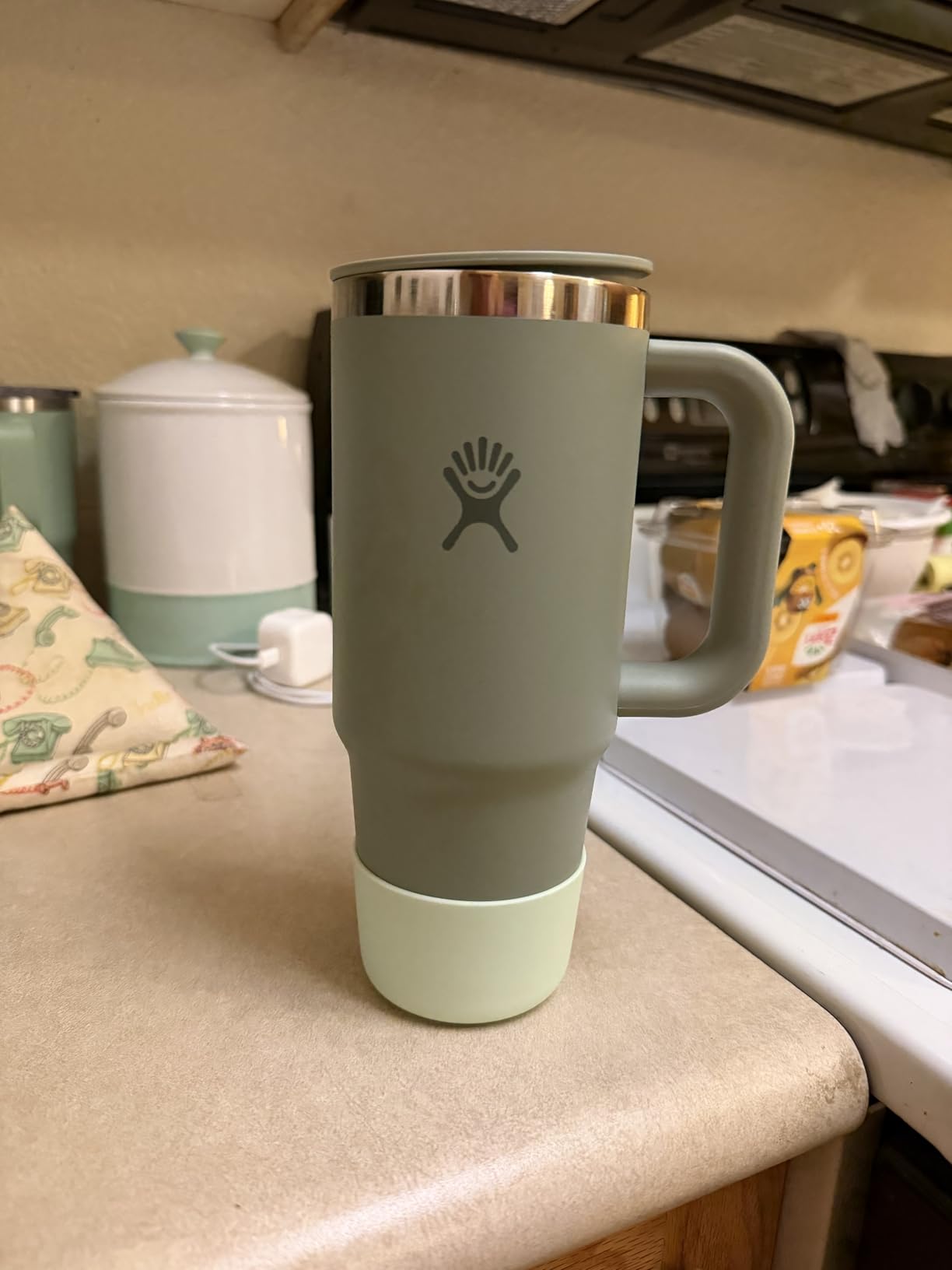 Hydro Flask Coffee Travel Tumbler Mug - Insulated Stainless Steel, Leak Resistant Hot & Iced Coffee Cup 24 Oz Oat Tan customer photo 1