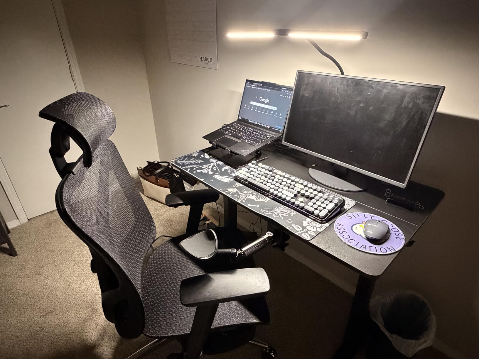 GABRYLLY Ergonomic Office Chair with Footrest, 135° Reclining Desk Chair with Adjustable Lumbar Support, 3D Armrest, Headrest & Large Steel Base, 300LBS Heavy Duty Mesh Chair customer photo 2