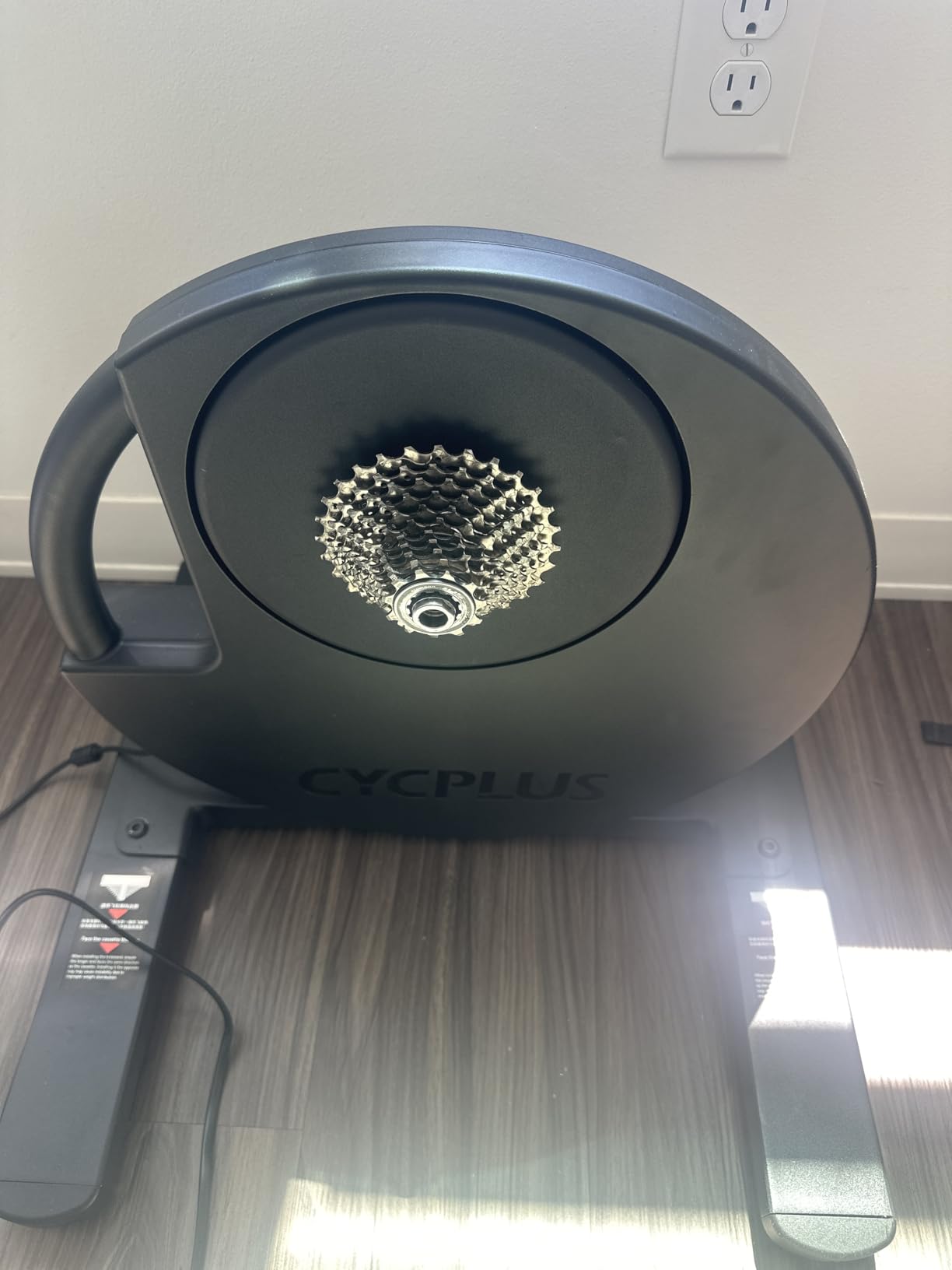 CYCPLUS R200 Smart Indoor Bike Trainer, 2200W Brushless Motor, 19% Gradient Simulator, Virtual Shifting, Uphill/Downhill Simulation, Super Silence for Realistic Indoor Cycling(Cassette Not Included) customer photo 2