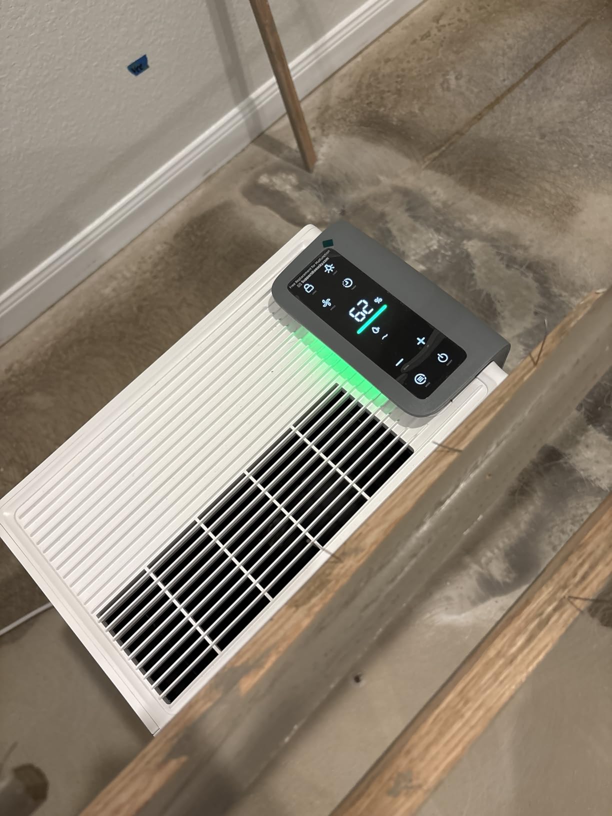AEOCKY 5500 Sq.Ft Energy Star Most Efficient 2024 Dehumidifier, Max 105 Pint/Day Smart Compressor Dehumidifier with Drain Hose,Intelligent Humidistat,for Basement,Bedroom,Home,Bathroom customer photo 1