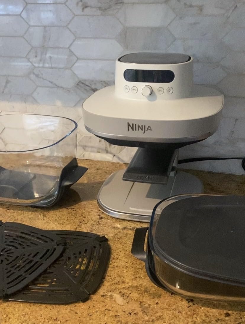 Ninja Crispi Pro 6-in-1 Glass Air Fryer, 6qt & 2.5qt Containers & Lids, 450F Max Temp, AS101LG customer photo 1