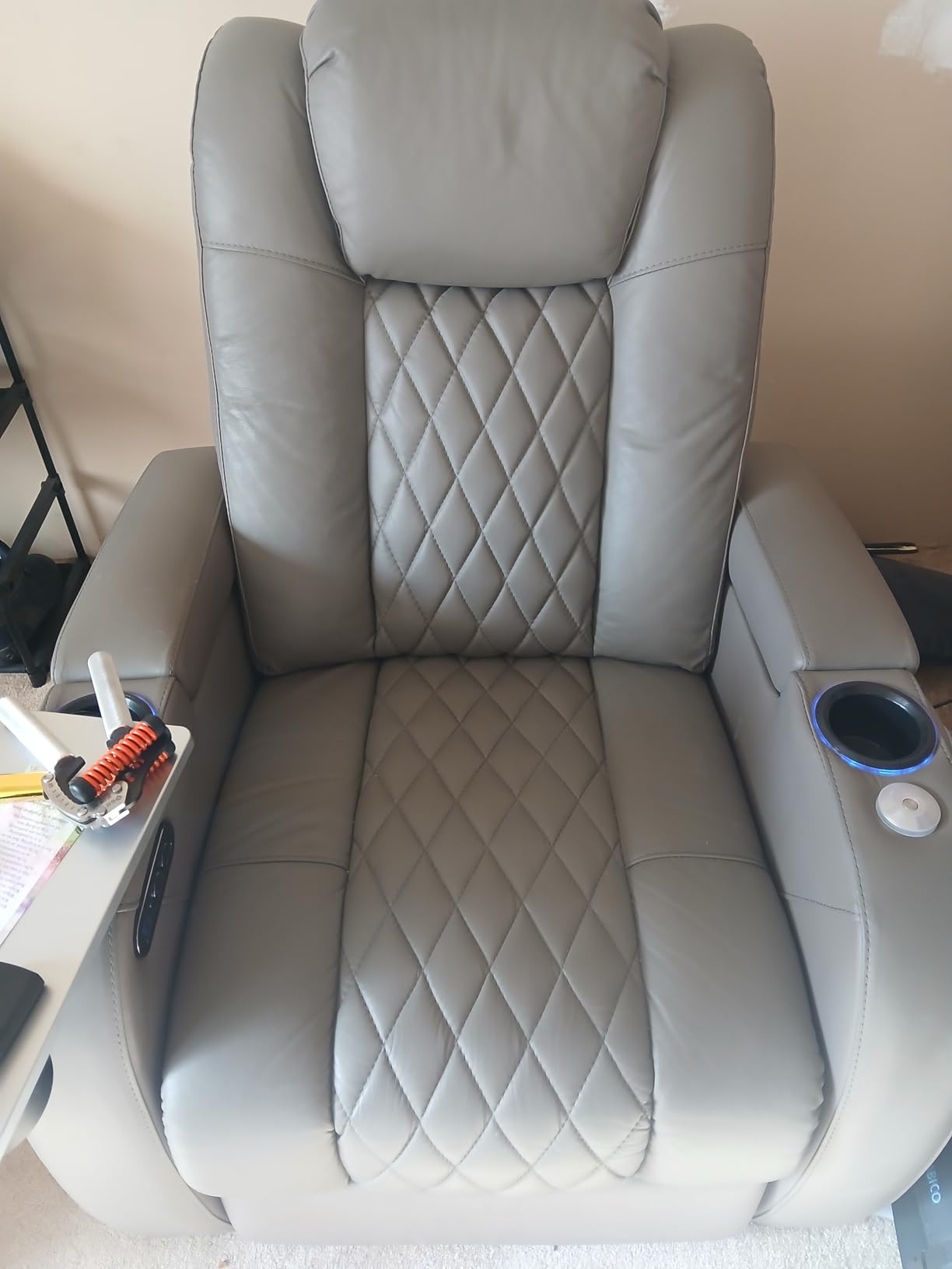 PBRO Home Theater Seating Top Grain Leather Recliner Chair, Movie Theater Chair Sofa with Power Reclining & Headrest USB Charger Ports Ambient Lighting, Black Single Seat for Home customer photo 2