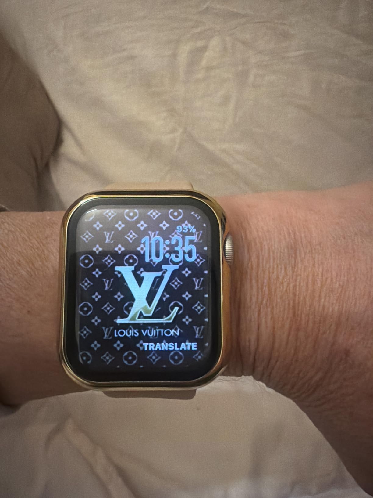 Apple Watch SE 3 [GPS 44mm] Smartwatch with Midnight Aluminum Case with Midnight Sport Band - M/L customer photo 1