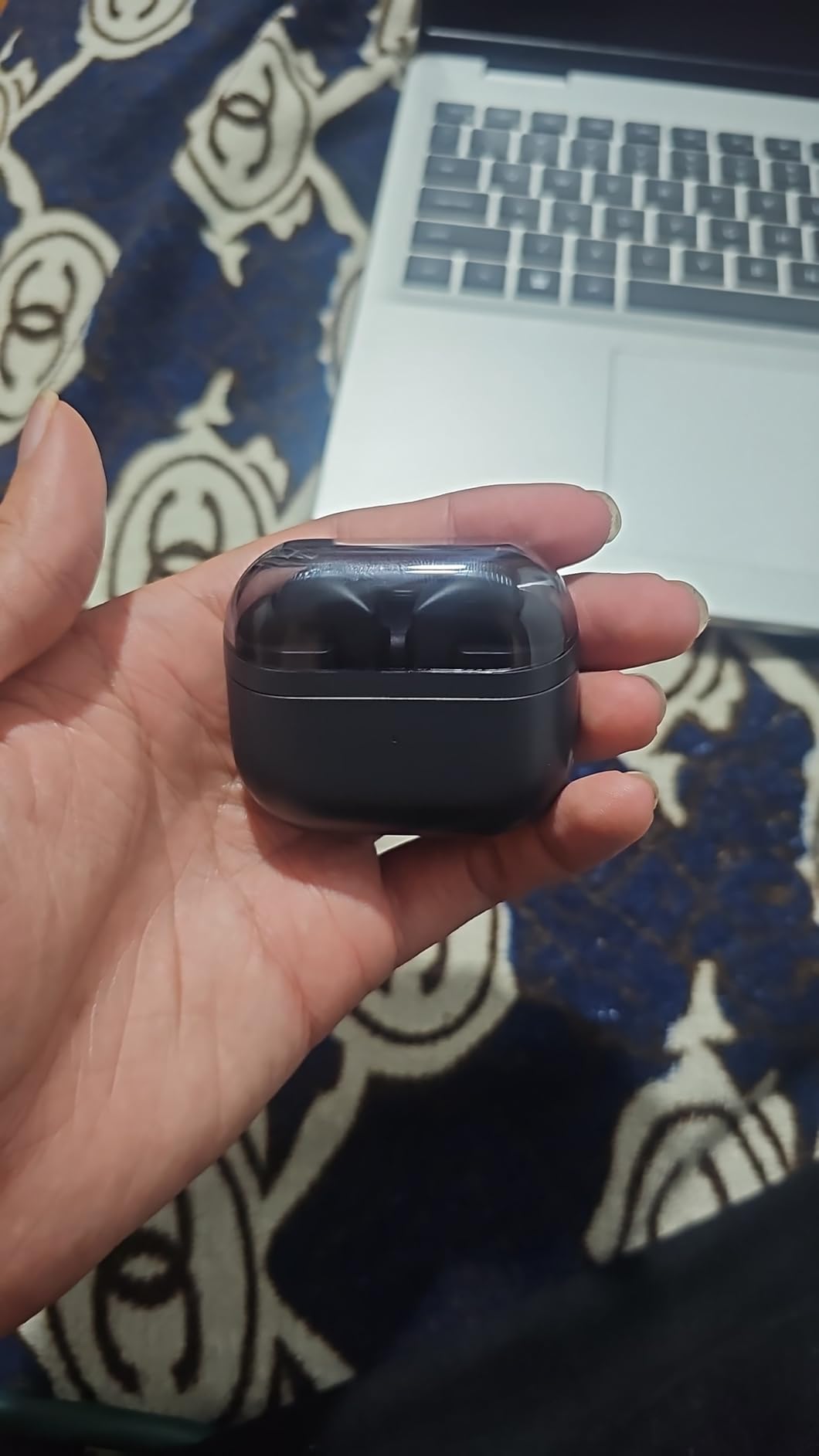 Samsung Galaxy Buds 3-FE (2025) True Wireless Bluetooth Earbuds, Active Noise Cancellation, Clear Calls, Long Lasting Battery, Hands Free AI, Latin American Stock SM-R420NZKALTA - (Black) customer photo 1