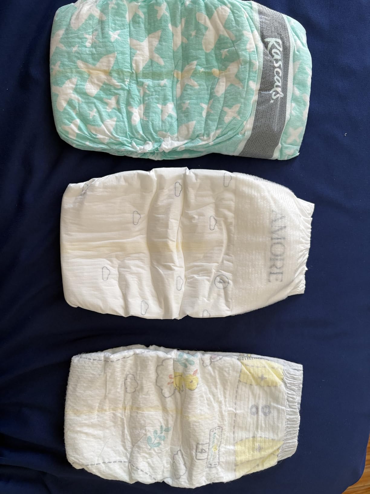 Pampers Amore, Size 4 (15-34 lbs), 108 Count, Our Best Diaper - Hypoallergenic & Fragrance Free, Up to 100% Leakproof, Soft as Cashmere customer photo 1