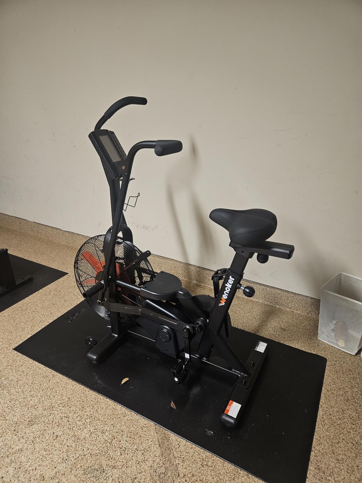 Wenoker Stationary Bike, Air Bike with Smart APP, ISCC PLUS Certified, Dual Action Handlebars Exercise Bike 350LBS Capacity for Home Gym HIIT Full Body Workout customer photo 2