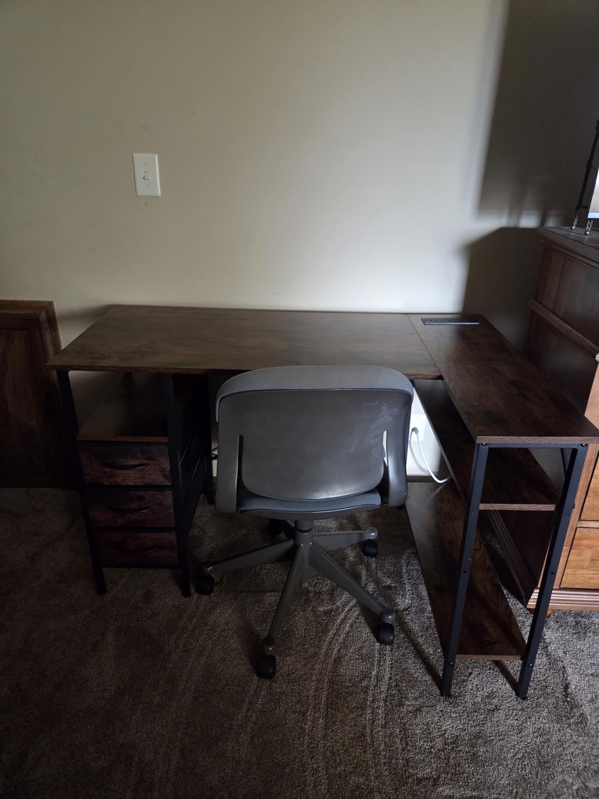 Simple Deluxe L Shaped Gaming Desk with Power Outlets, 47 Inch Computer Desk with 3 Drawers, Shelves, Corner Computer Desk for Gaming, Corner Work, Home Office, Study, Rustic Brown customer photo 1