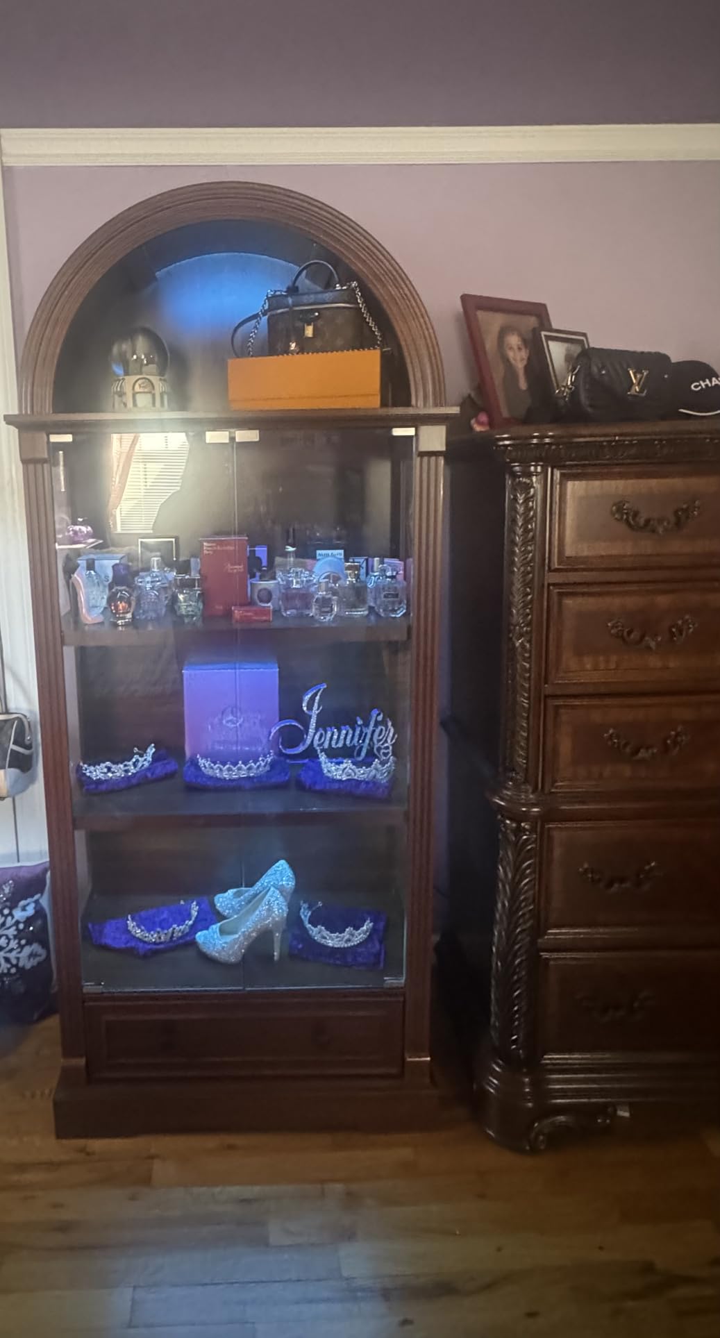 Dystler Curio Cabinet with Glass Doors & LED Lights | 72