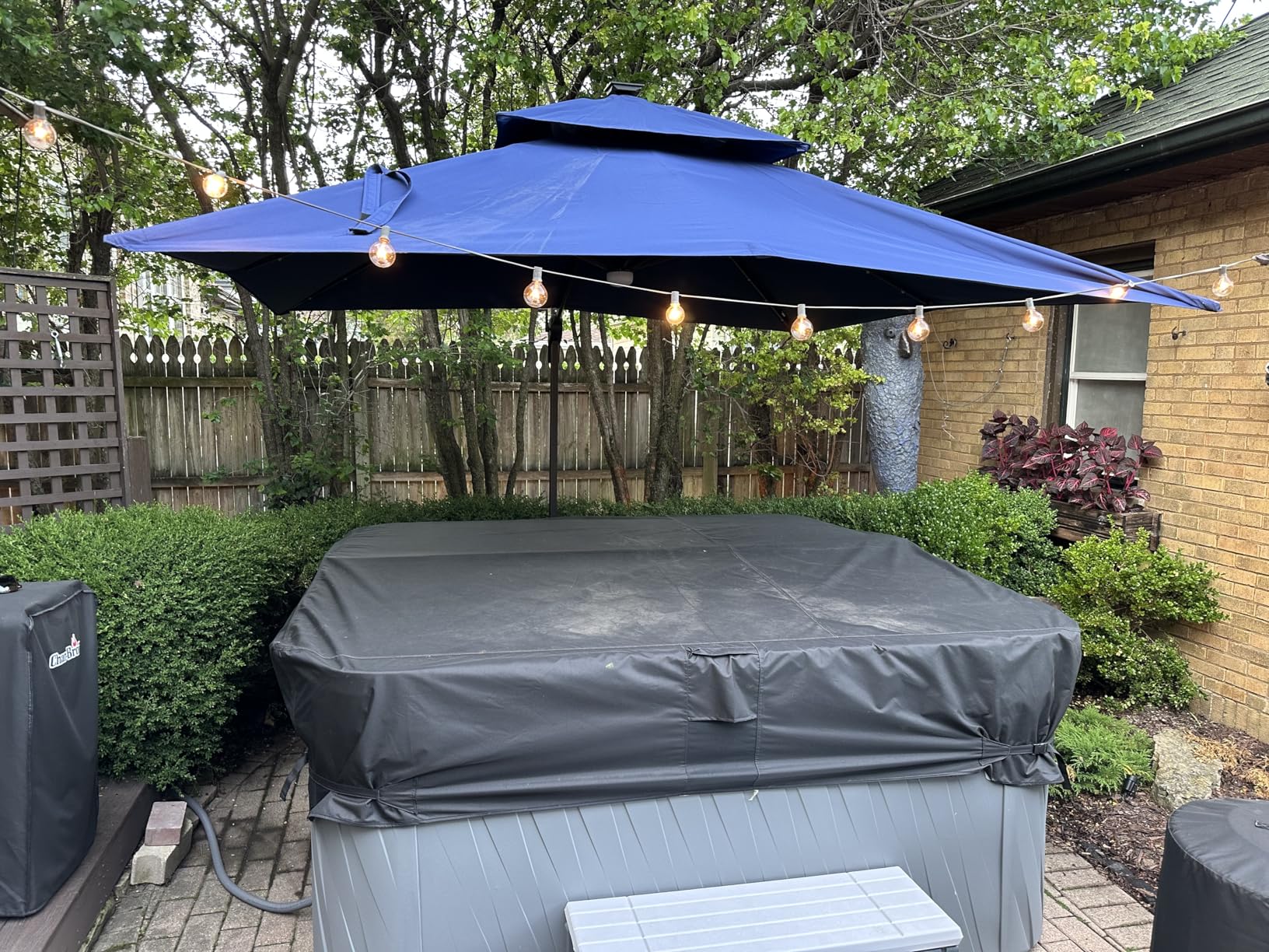 JZAC & QZYD 9x9 FT Outdoor Cantilever Patio Umbrella with Base Included and Solar LED Lights, Large Heavy Duty 2-Tier Square Aluminum Offset Umbrellas with 360-Degree Rotation for Pool Deck, Beige customer photo 2