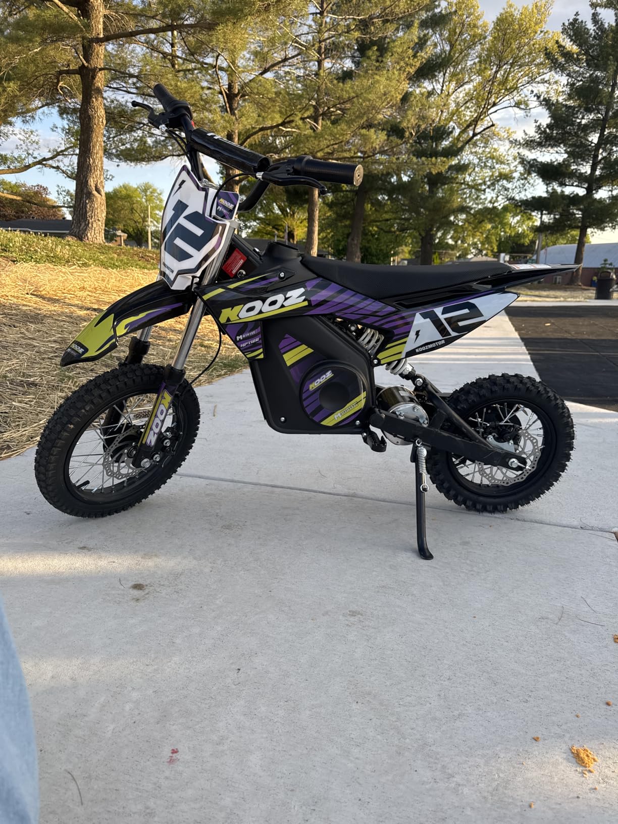 KOOZ HP112E PRO 36V 1000W Electric Dirt Bike for Kids, 3 Speed Modes Teen Electric Motorcycle Up to 20.6 MPH & 19 Miles Long-Range, Dual Suspension & Disc Brake, 16