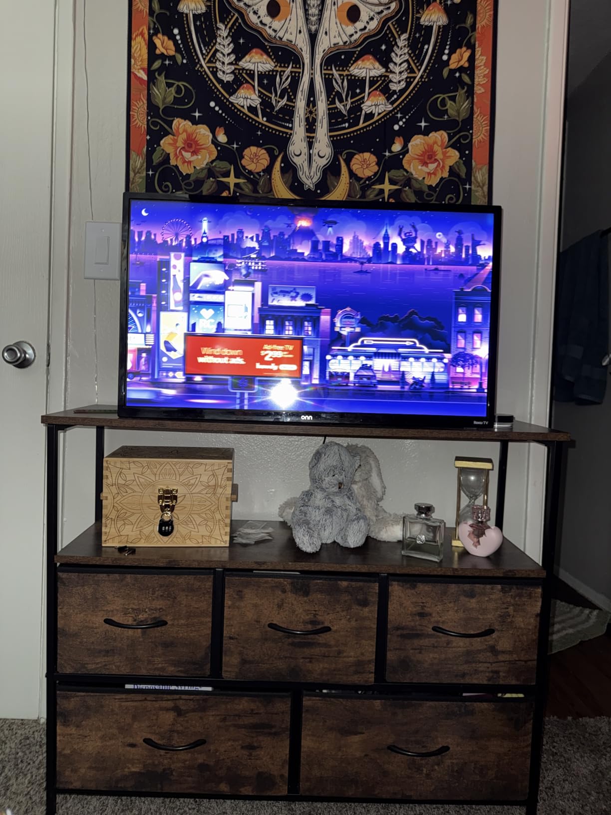 DUMOS TV Stand, Dresser with 5 Fabric Storage Drawers, Media Console Featuring Open Shelf for TV, Compact Entertainment Unit for Bedroom, Living Space, or Dorm Organization, Black customer photo 1