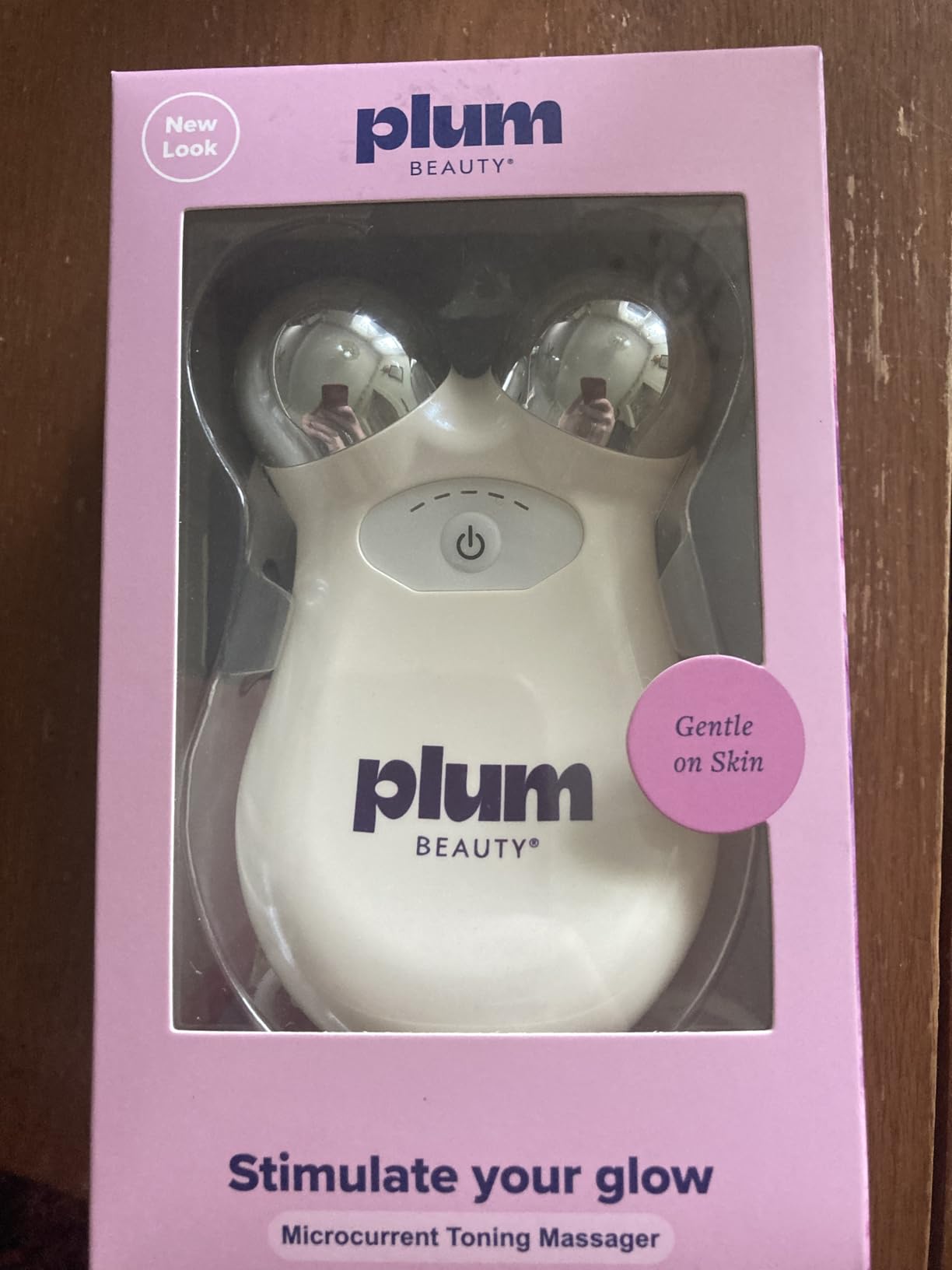 Plum Beauty Microcurrent Toning Device, Skin Tightening Face Massager | At-Home Face Lift Tool that Sculpts the Jawline & Cheeks, Smooths Fine Lines, Travel-Friendly, Self-Care Gifts for Women customer photo 1