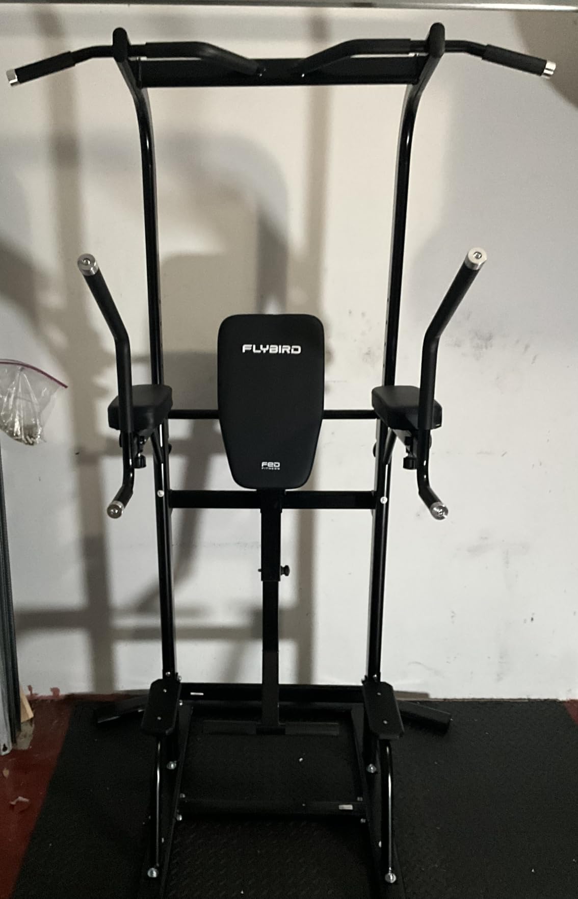FLYBIRD Heavy Duty Power Tower, Light Commercial Grade Steel Frame, 800 LBS Weight Capacity, Multi-Function Pull Up Bar & Dip Station with Assisted Leg Raise customer photo 1