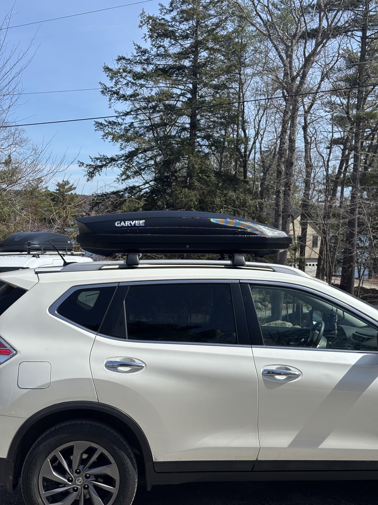 GarveeTech Rooftop Cargo Box Carrier, Dual-Side Opening Roof Mount Travel Luggage Storage Capacity, 165 LBS Weight Capacity Vehicle Hard-Shell Carriers with Secure Straps & Keys, Black (12 Cubic Feet) customer photo 1
