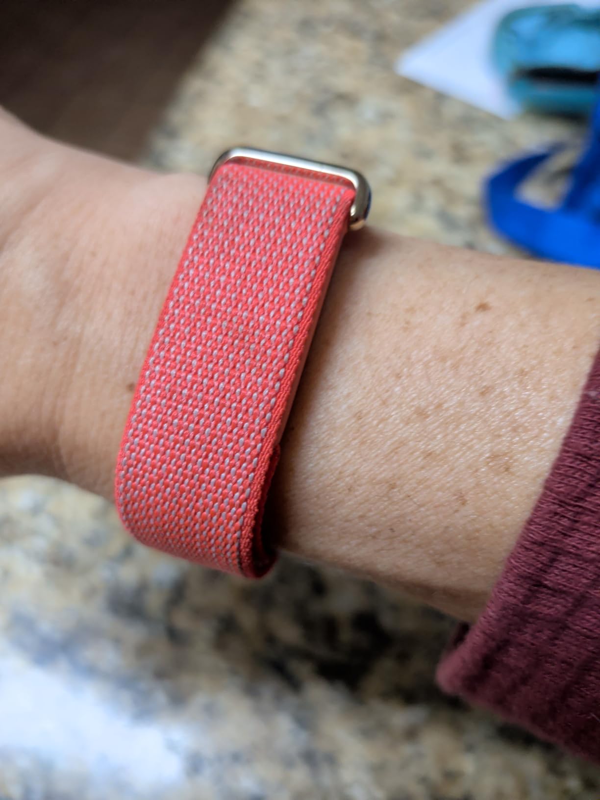 Google Fitbit Air - Screenless Activity Tracker with Fitness, Heart Rate, and Sleep Tracking - Personalized AI-Powered Coaching - Up to 7 Days' Battery Life - Works with iOS and Android - Lavender customer photo 2