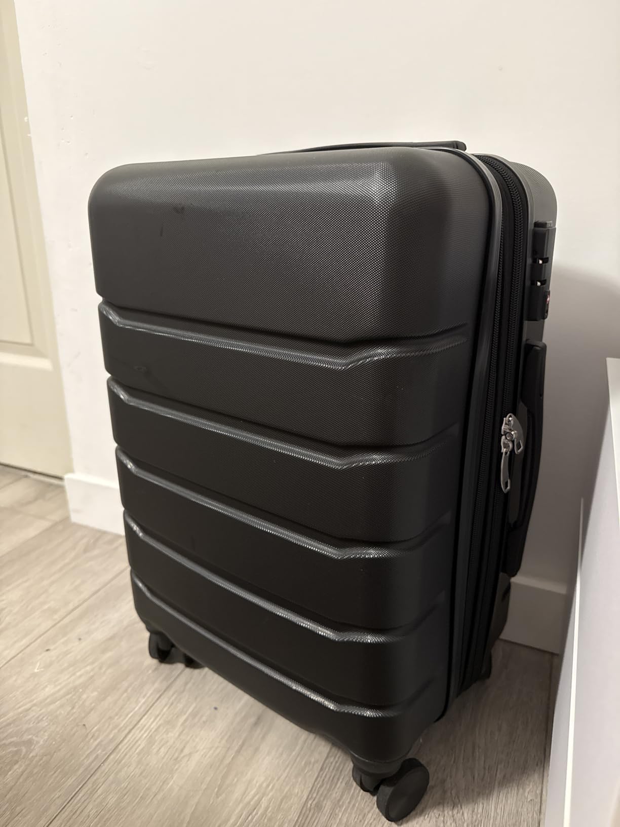 OLIXIS 3-Piece Luggage Set, Carry On Suitcases with Spinner Wheels, Expandable Travel Luggage with TSA Approved Lock & ABS Hard Shell, Blue, 20/24/28 Inch customer photo 2