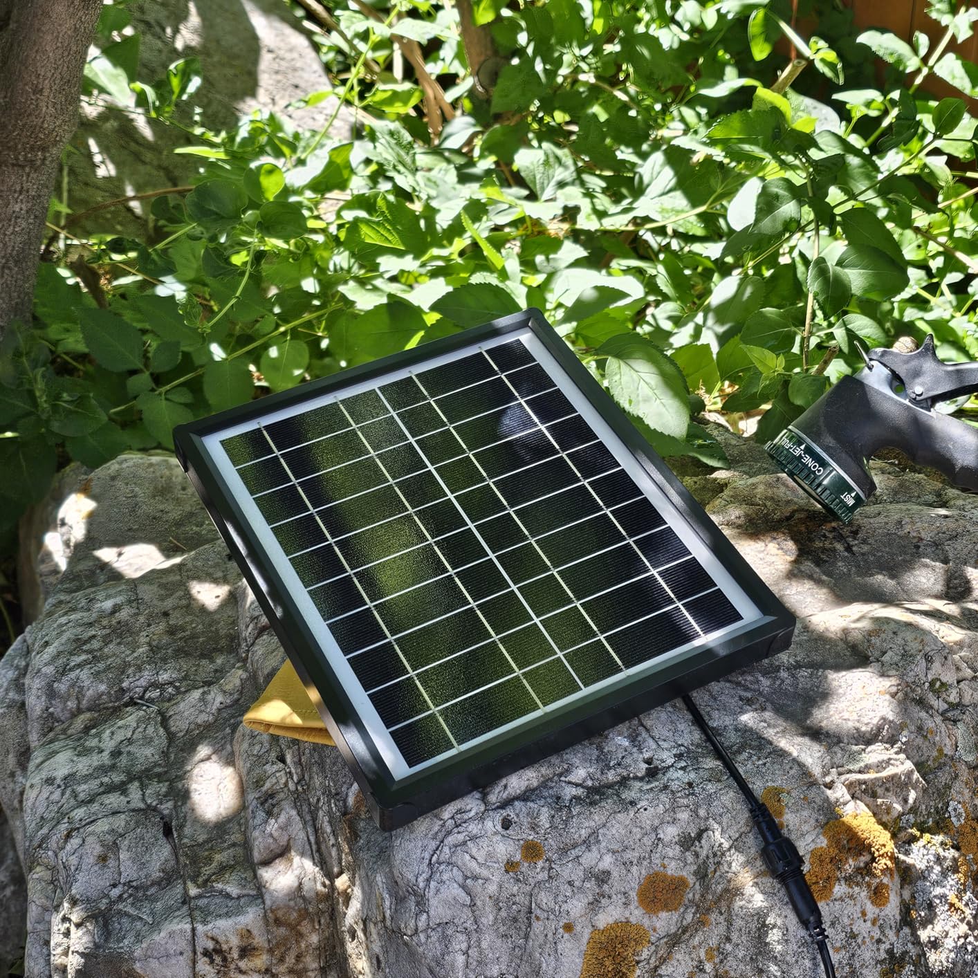 Biling 6.5W Solar Pond Filter with Battery Backup, 300L/H Solar Water Fountain Pump with 8 Nozzles & PVC Tubing, Solar Powered Filter Box for Bird Bath, Garden Ponds, Fish Tanks & DIY Water Features customer photo 2