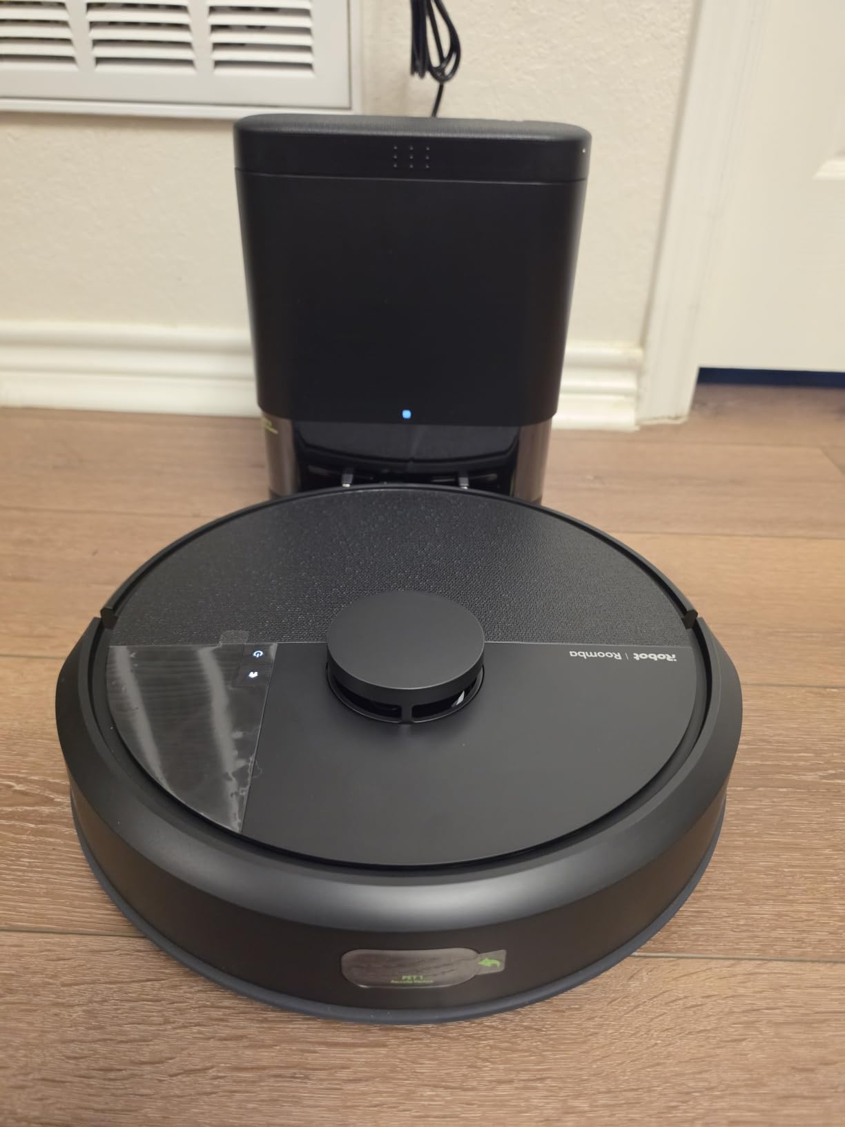 Roomba 105X Combo Robot Vacuum & Mop with AutoEmpty Dock, Self-Emptying for Up to 75 Days, 70x Power-Lifting Suction, Smart LiDAR Mapping, App & Voice Control, Ideal for Homes with Pets & Kids customer photo 1