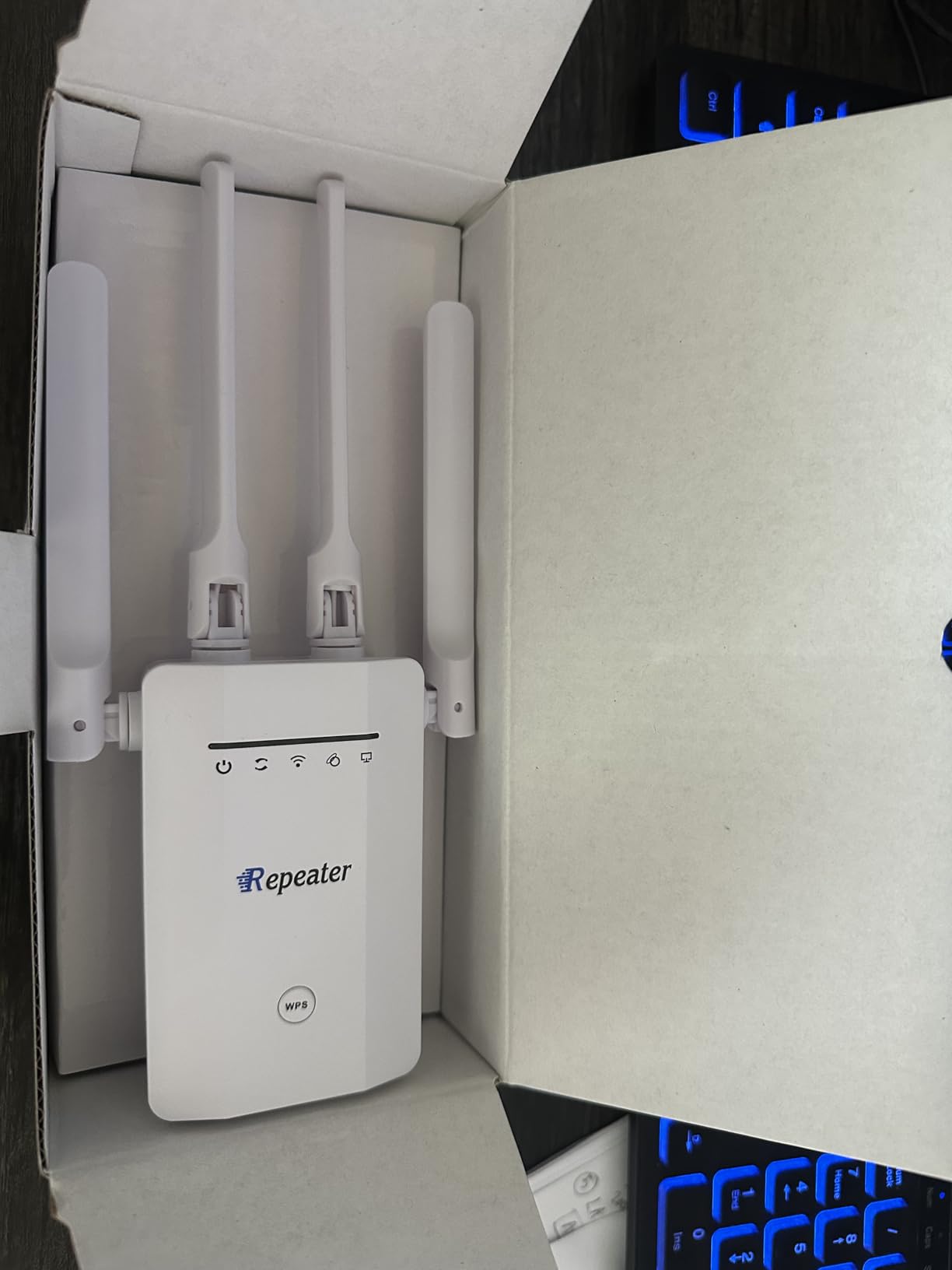 2026 New WiFi Extender Signal Booster for Home, 15715sq.ft Long Range WiFi Repeater Wireless Routers Signal Amplifier, Mesh WiFi 15X Faster Access Point with Ethernet Port, Easy Setup, 5 Working Mode customer photo 2
