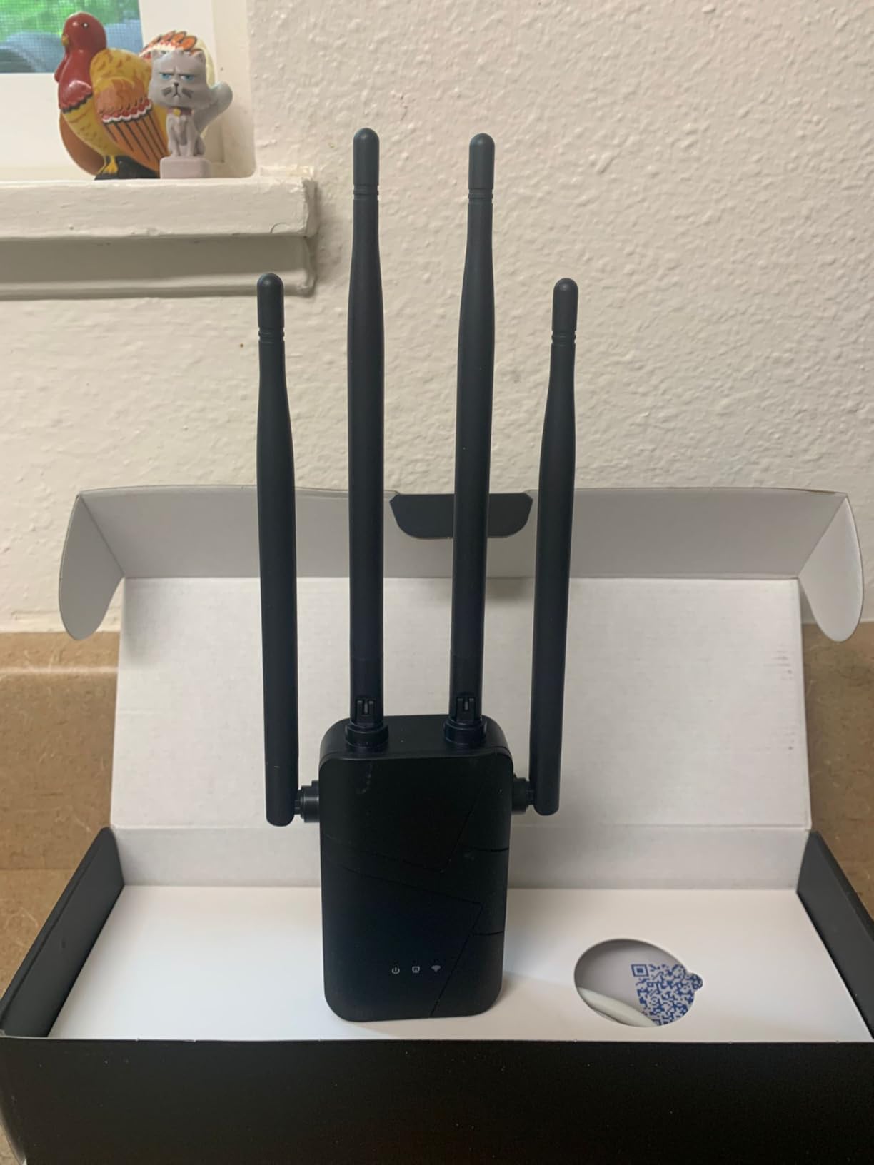 2026 WiFi Extender, 15888 sq.ft Internet Extender WiFi Booster, Long Range Wireless Repeater Signal Amplifier for Home, Mesh Wi-Fi 99% Faster | Broader Than Ever, Support 55+ Devices, 1-Tap Setup customer photo 2