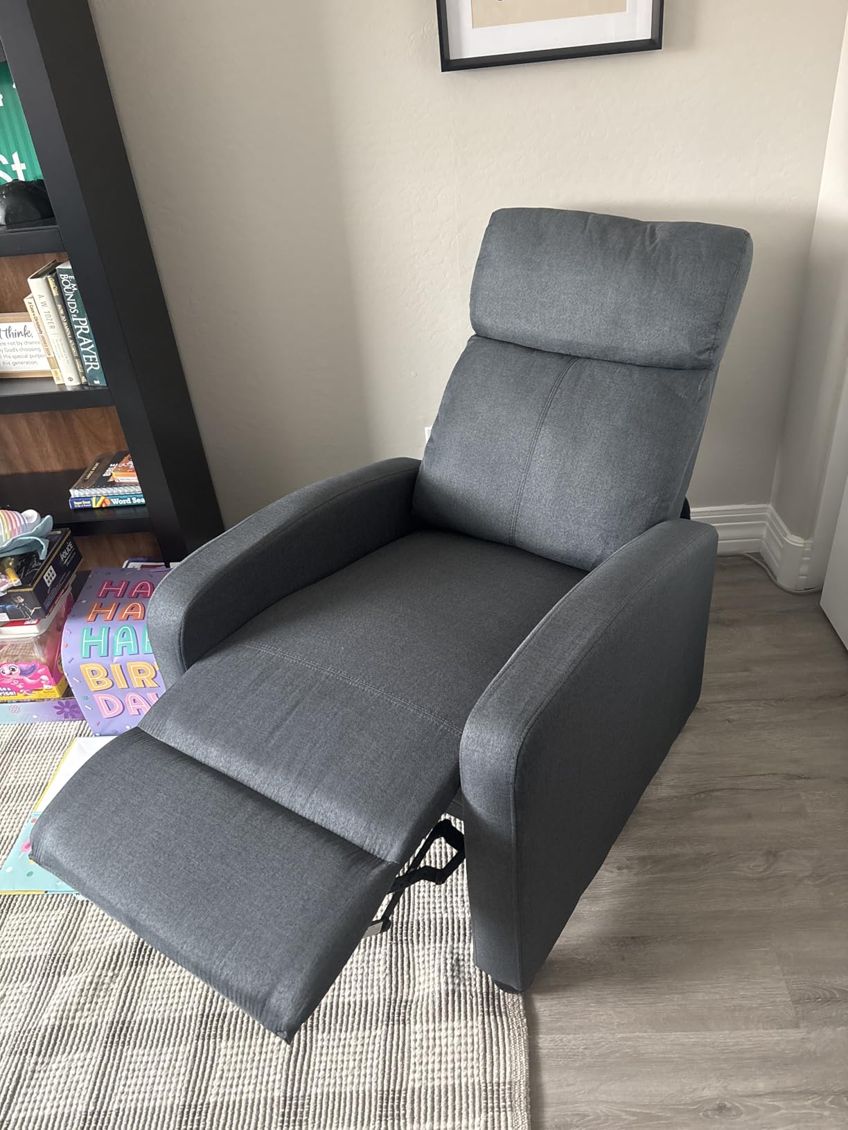 Garvee Recliner Chair for Adults, Lazy Reclining Chair Ergonomic Adjustable Single Sofa Enhanced with Side Pocket, Tall Back, Wide Arms & Padded Seat, Home Theater Seating for Living Room customer photo 2