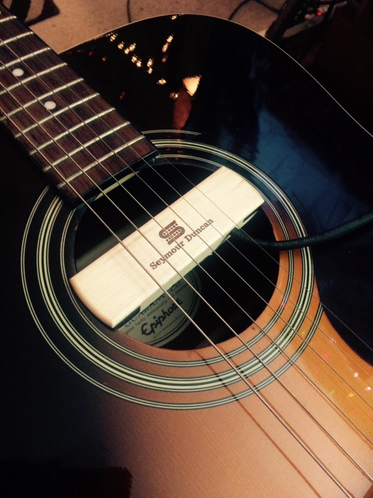 Seymour Duncan SA-3SC Woody SC Acoustic Soundhole Pickup - Magnetic Single Coil Pickup for Standard Steel String Acoustic Guitars - Maple customer photo 1