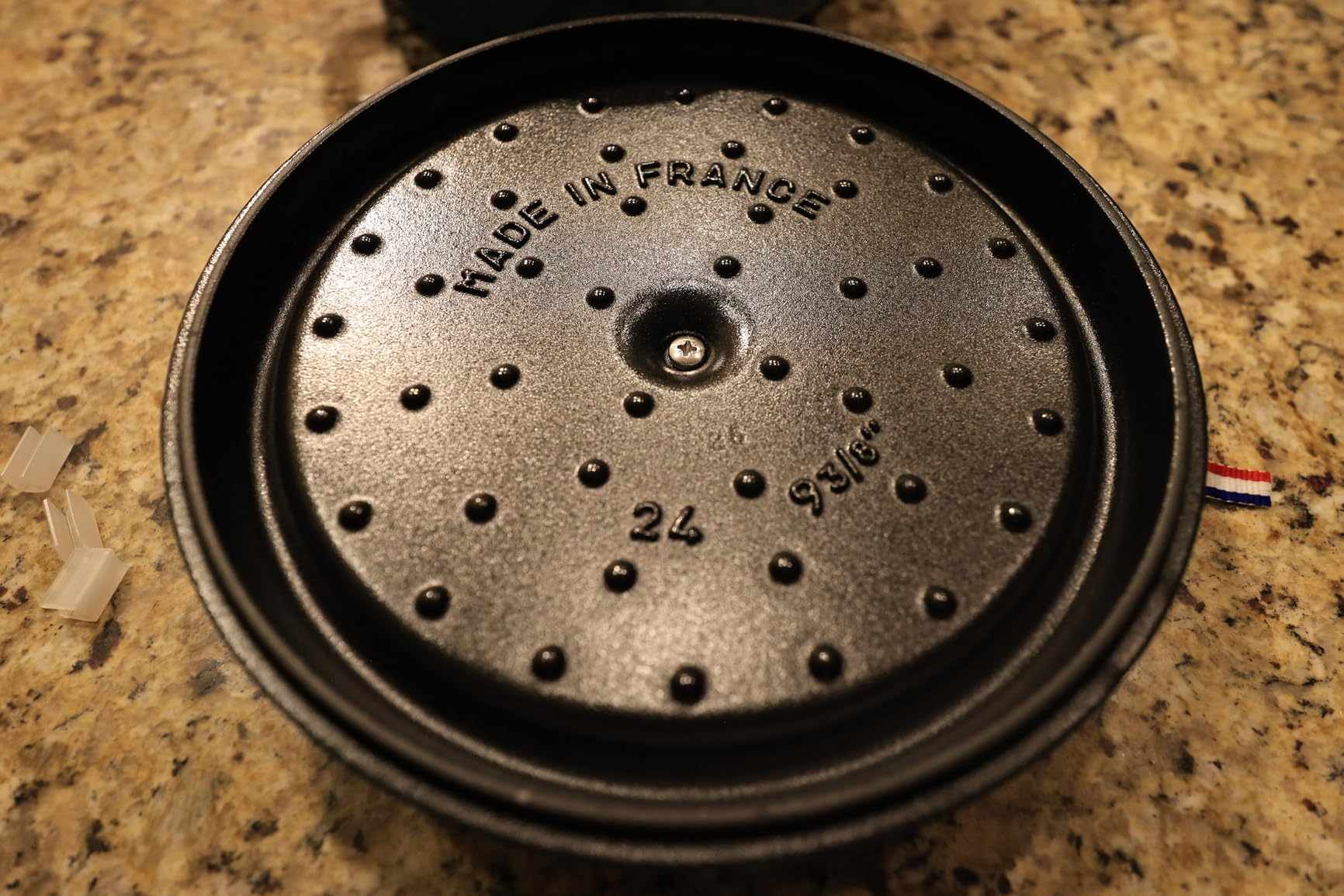 Staub Cast Iron 7-qt Round Cocotte - White customer photo 1
