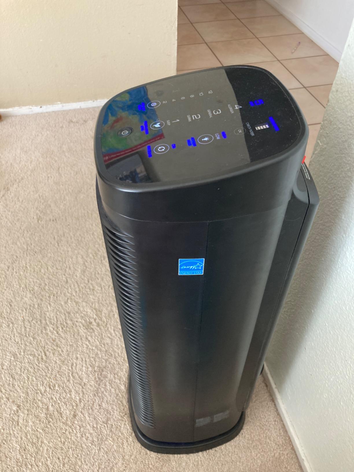 Honeywell Air Genius 5 Air Purifier for Large Rooms up to 1200 Ft², Permanent Washable Filters, Reduces Dust, Pollen, Pet Dander, Odors, Smoke, Black, HFD320 customer photo 2