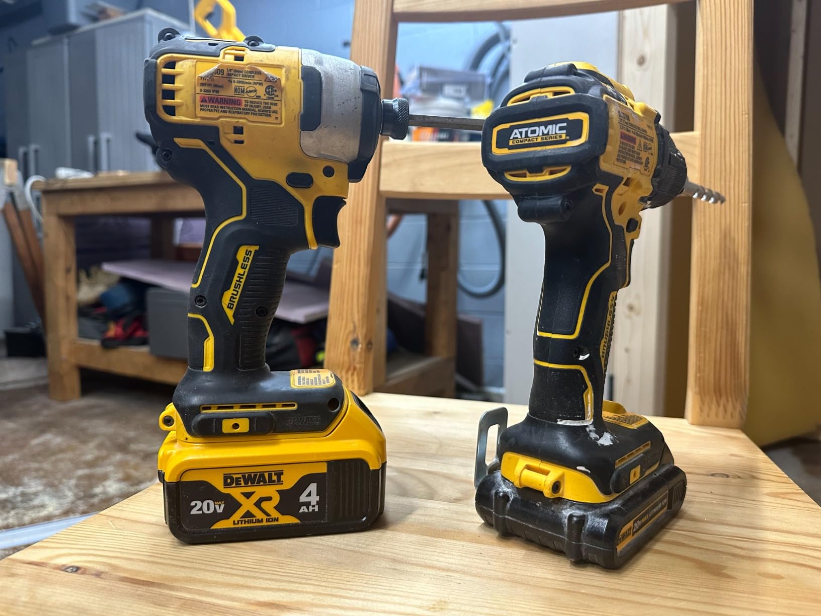 DEWALT 20V MAX* XR Battery, 4.0-Ah, 2-Pack (DCB204-2) customer photo 1
