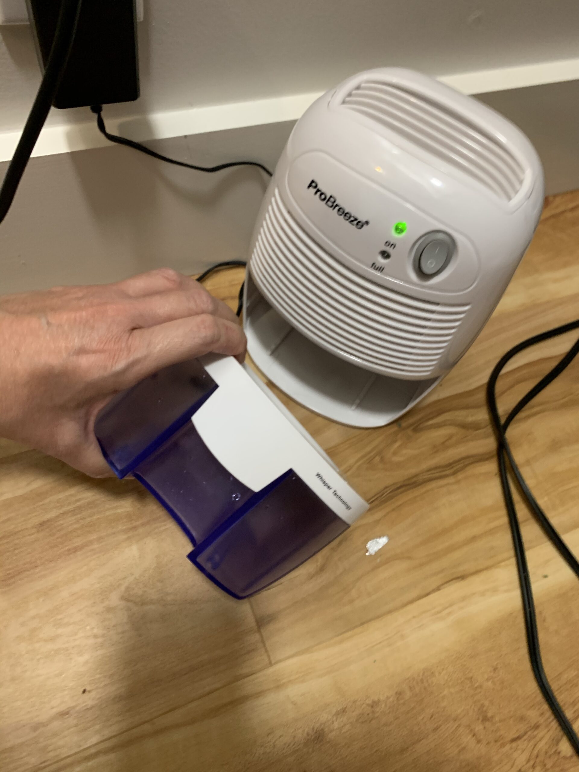 Pro Breeze Electric Mini Dehumidifier for Home (215 sq.ft) 17oz Capacity, Energy Efficient, No Noise, Compact and Portable for High Humidity in Kitchen, Bedroom, Bathroom, Basement, RV, Office, Garage customer photo 2