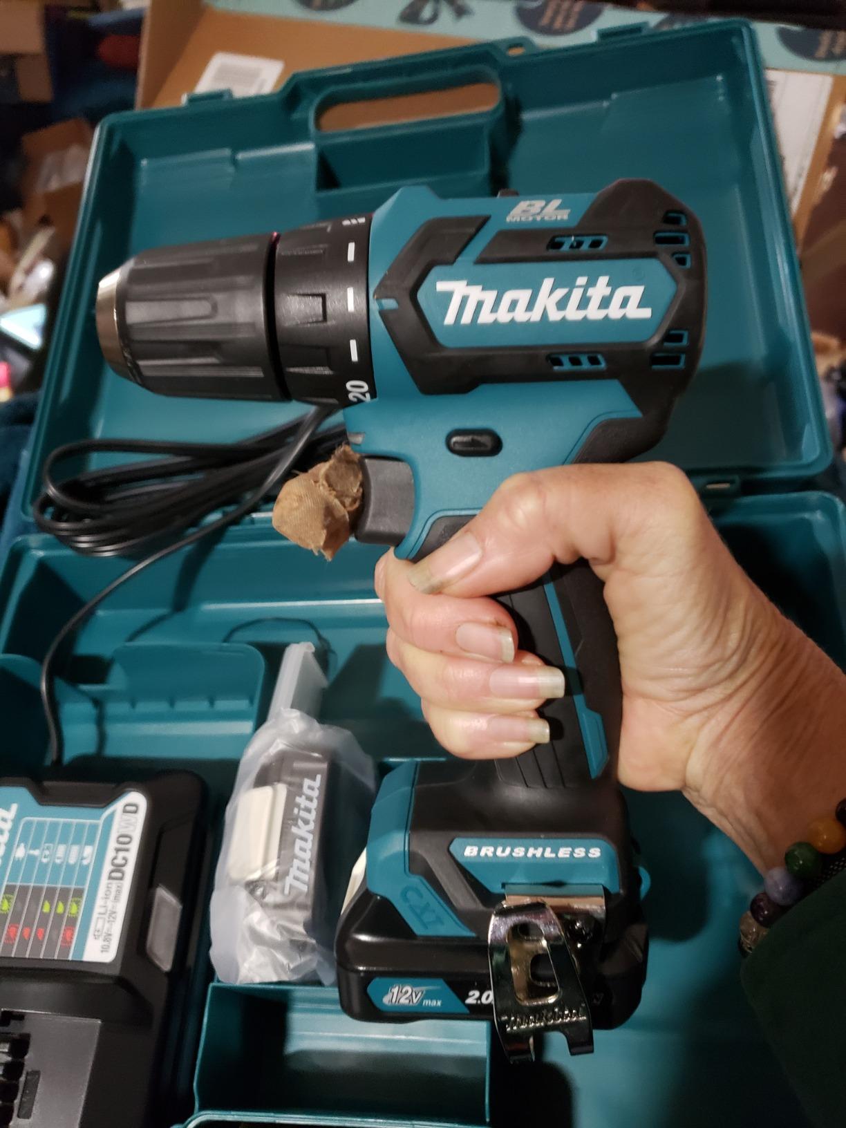 Makita FD07R1 12V MAX CXT Lithium-Ion Brushless Cordless Driver-Drill Kit, 3/8