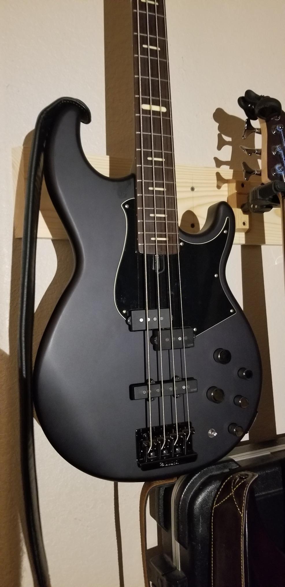 Yamaha BB734A BB-Series Bass Guitar, Translucent Matte Black customer photo 1