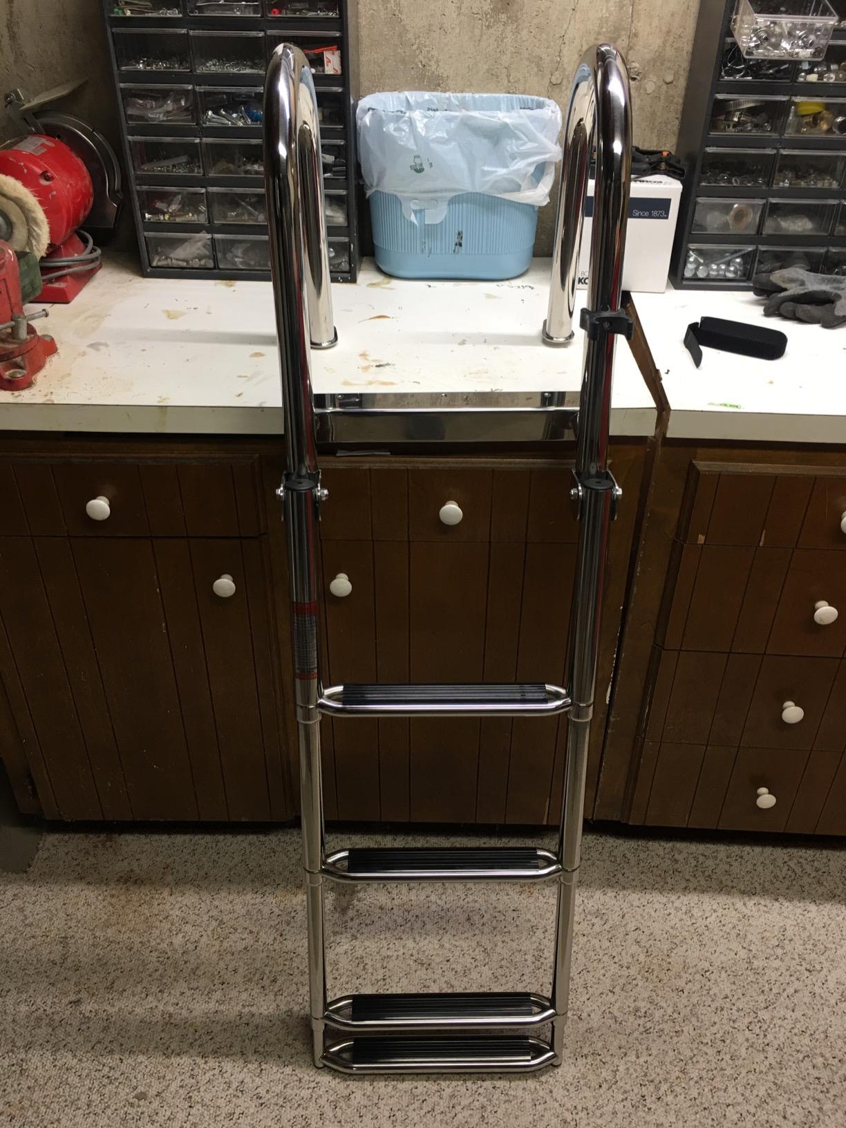 4 Step Pontoon Boat Ladder, 316 Stainless Steel Folding Telescoping Ladder Rear Entry Inboard Ladders All Welded Reinforce Heavy Duty Max.Load 600 Pound with Wide Steps & Safe Handrails customer photo 2