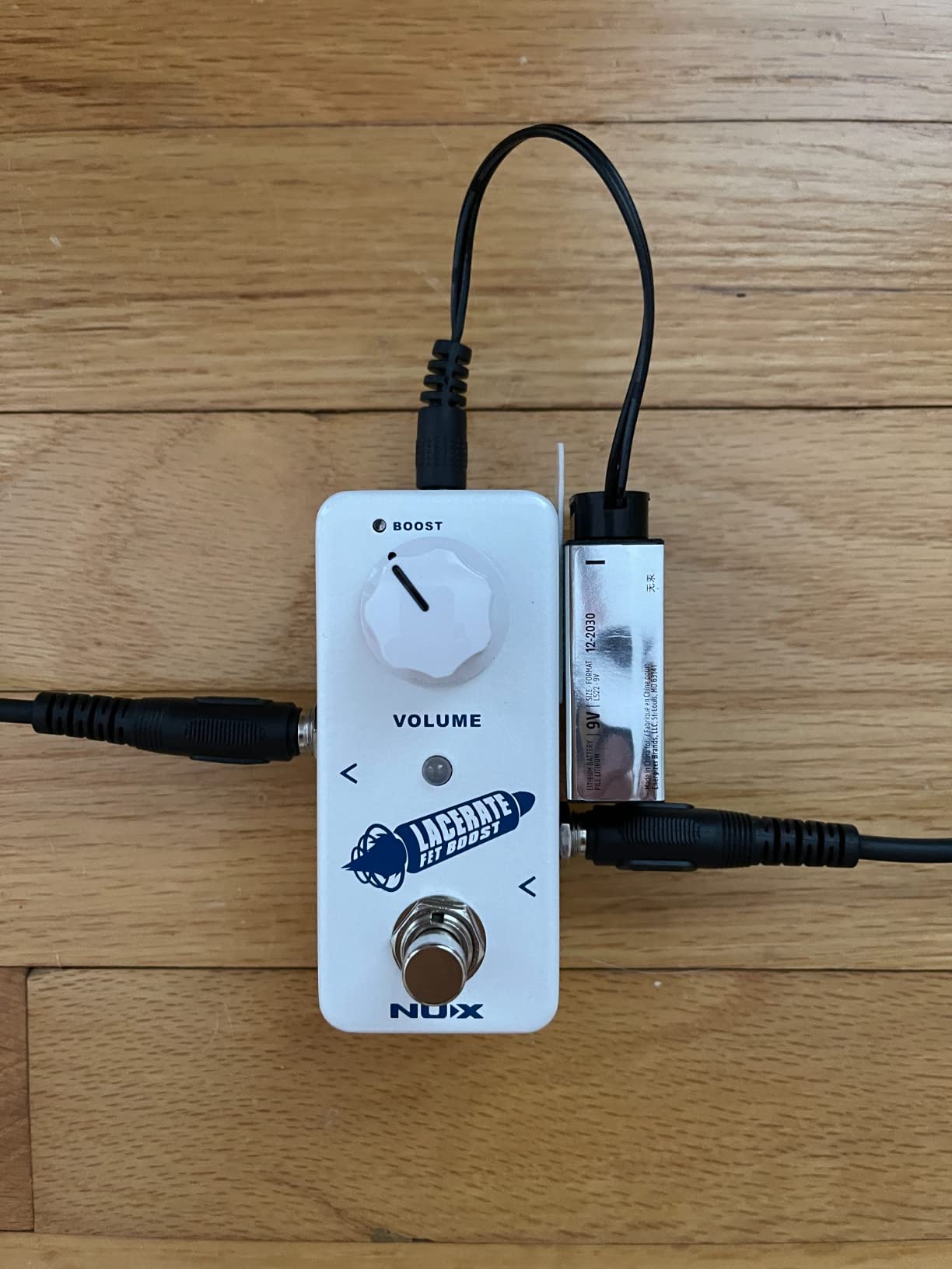 NUX Lacerate Mini Booster Guitar Boost Pedal, Dual FET Circuit Design Clean & Crank Boost, Luminous Control Knob True Bypass or Buffer Bypass customer photo 1