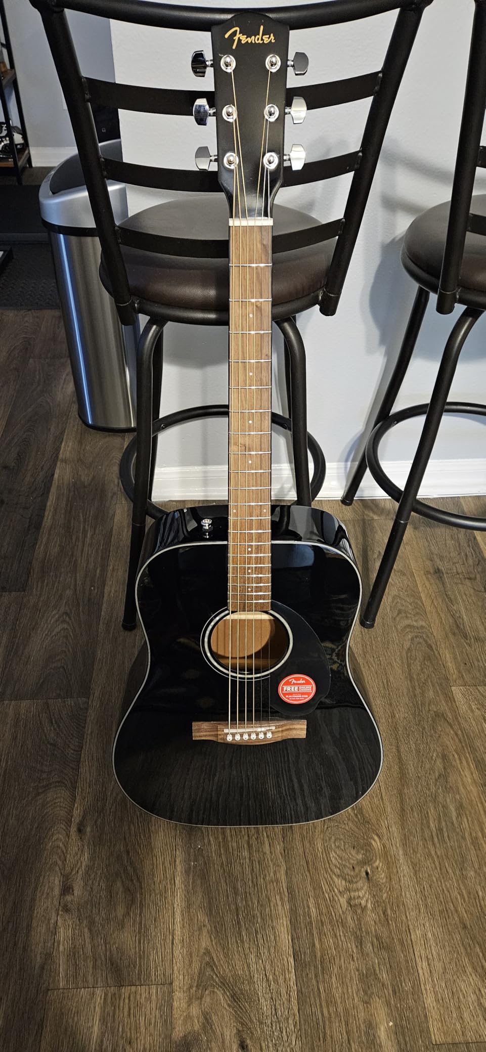Fender CD-60S Acoustic Guitar, Dreadnought Classic Design with Rounded Walnut Fingerboard, All-Mahogany Construction customer photo 2