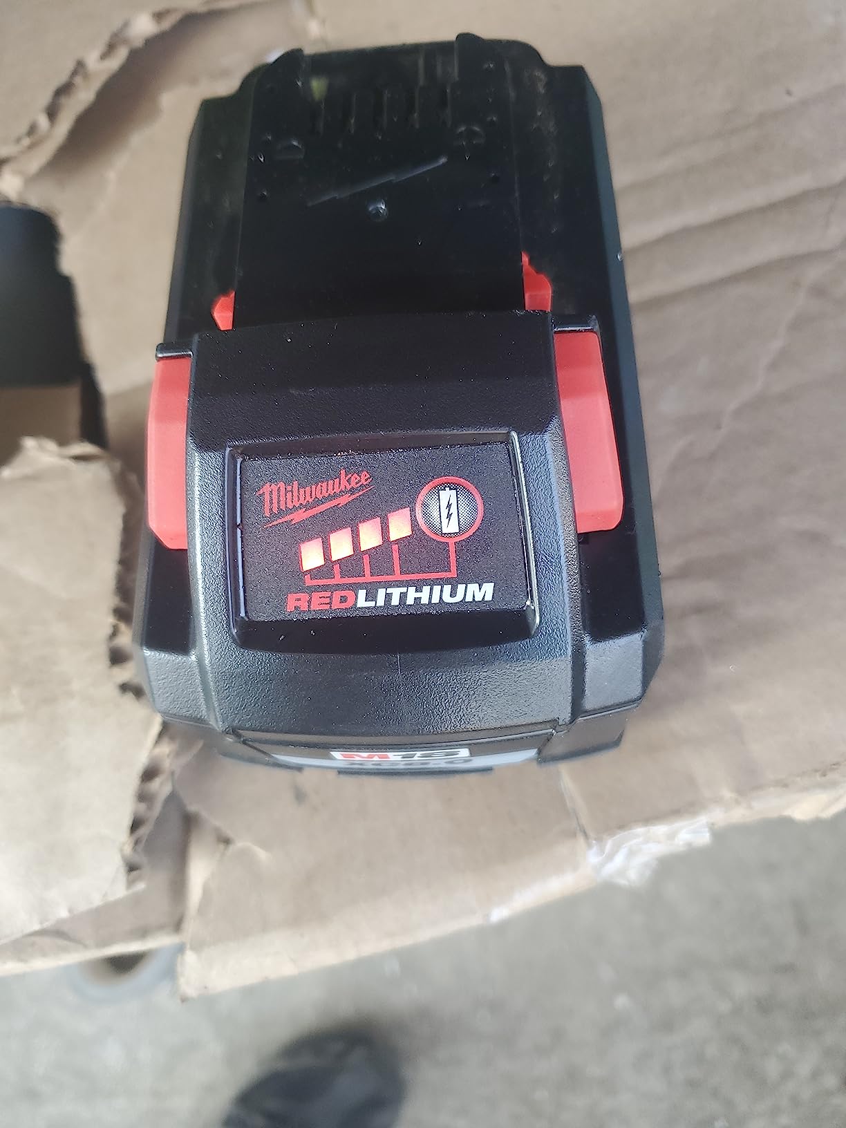 Milwaukee 48-11-1880 M18 REDLITHIUM HIGH OUTPUT 18v 8.0 Ah Lithium-Ion Battery Pack customer photo 2