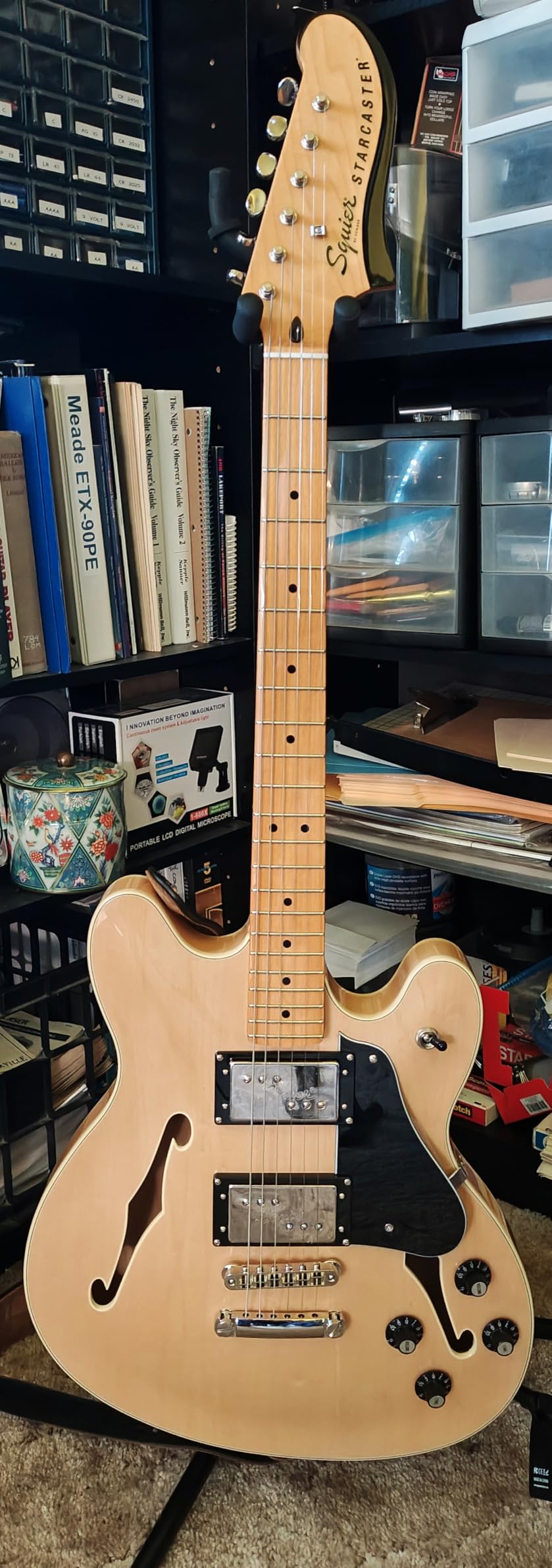Squier Classic Vibe Starcaster Electric Guitar, Natural, Maple Fingerboard customer photo 1