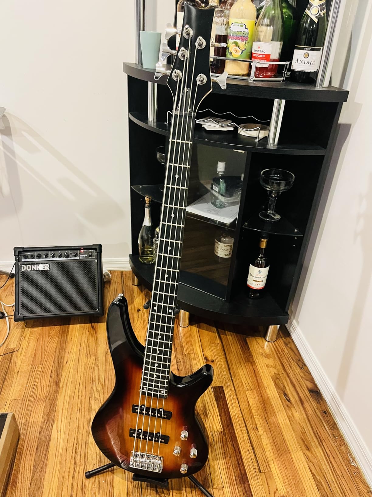 Donner DKA-20 Keyboard Amplifier 20 Watt Keyboard AMP with Aux in and Two Channels customer photo 1