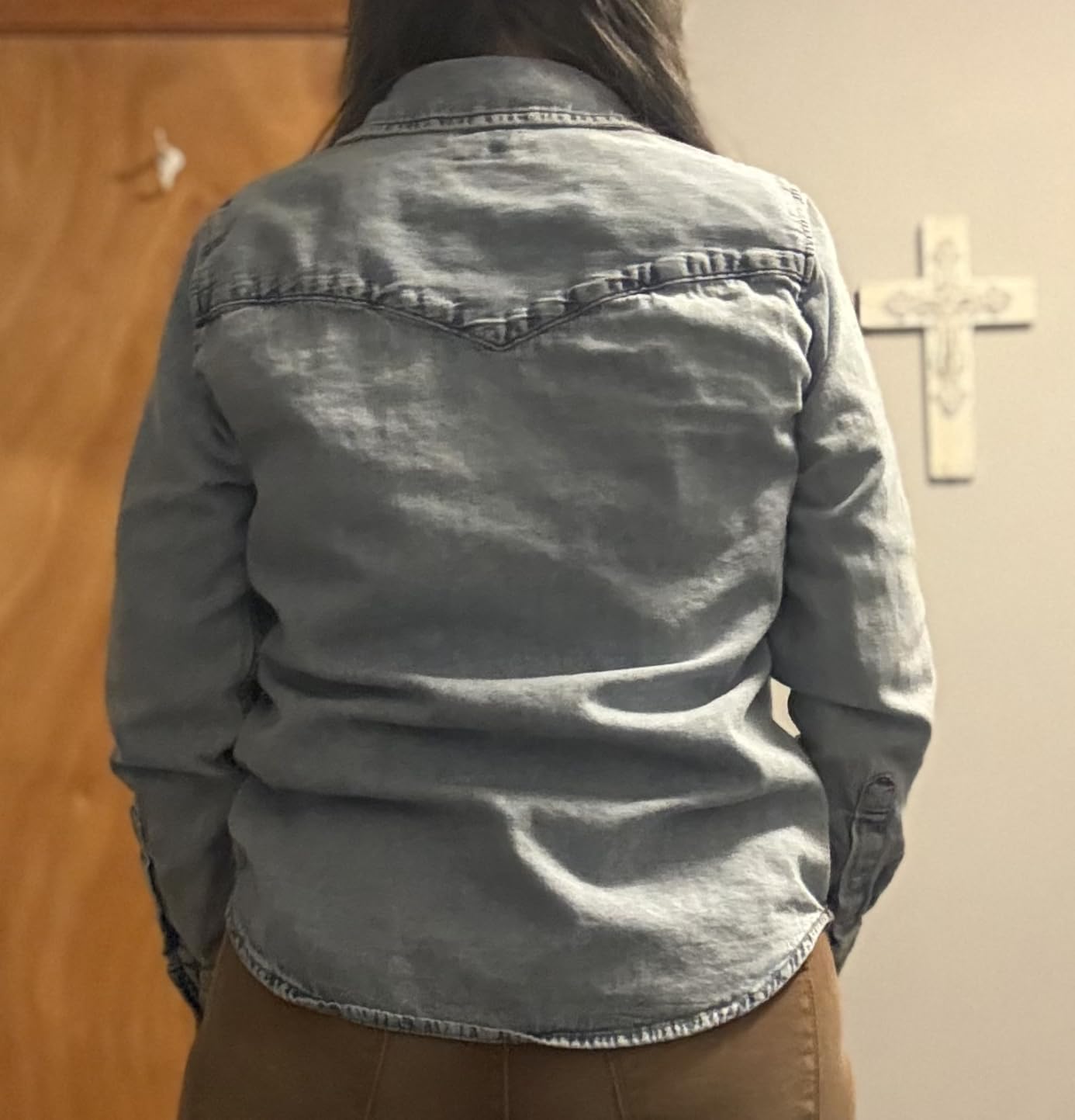 Levi's Women's Ultimate Western Shirt (Standard and Plus) customer photo 2