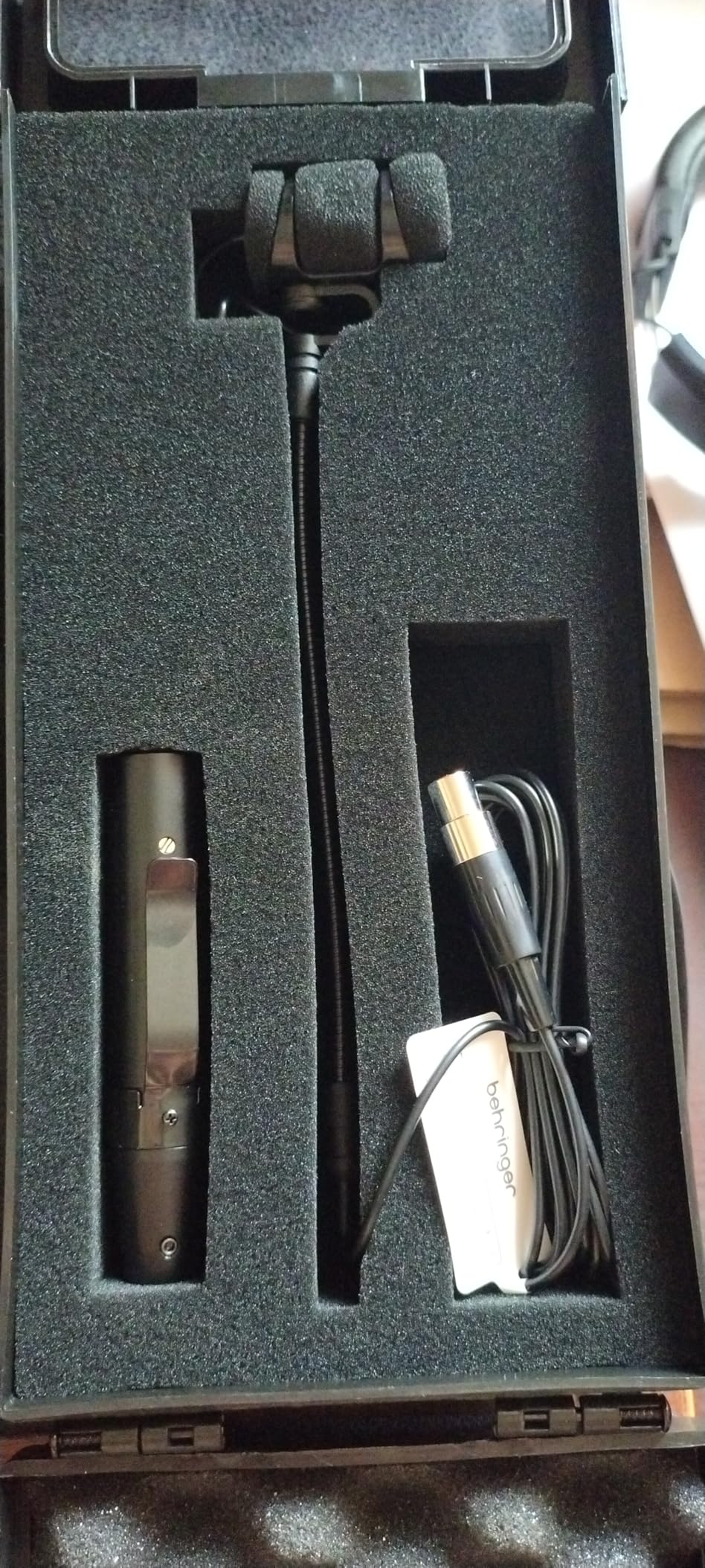 Behringer CB 100 Condenser Gooseneck Microphone for Instrument Applications customer photo 2