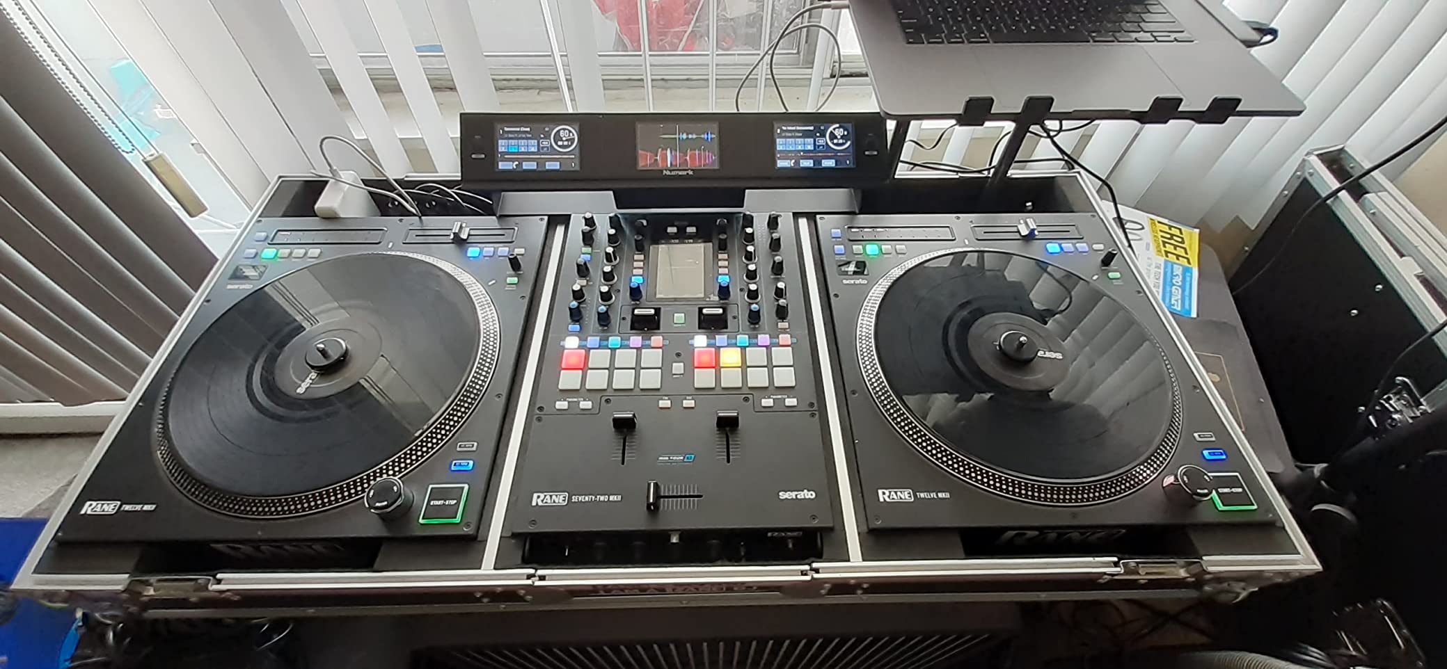 RANE Twelve MKII - 12-Inch Motorized Vinyl Like DJ MIDI Controller Turntable with USB MIDI and DVS Control for Traktor, Virtual DJ and Serato DJ customer photo 1