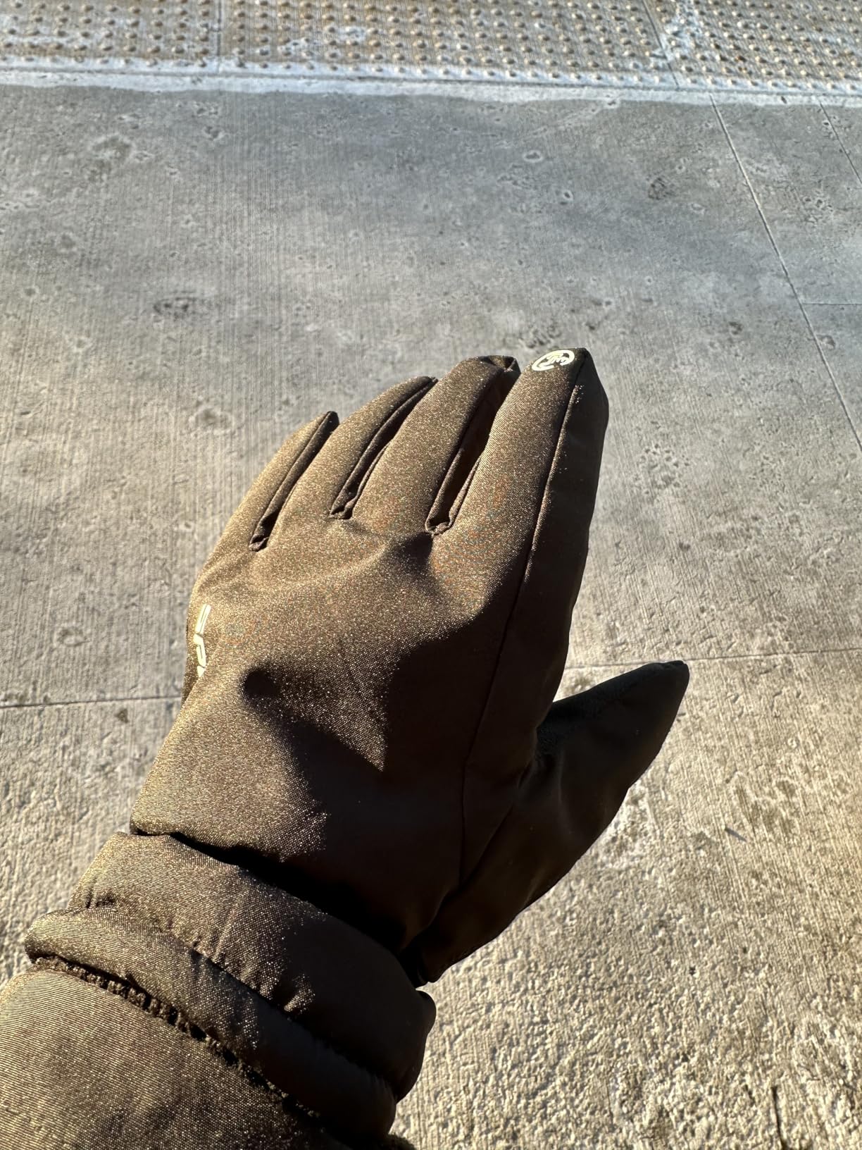 TRENDOUX Winter Gloves for Men Warm: 3M Thinsulate -20℉ Windproof Waterproof Ski Women Glove with Touchscreen Thermal Lining Anti-Slip for Work Cycling Motorcycle Snowboarding customer photo 1